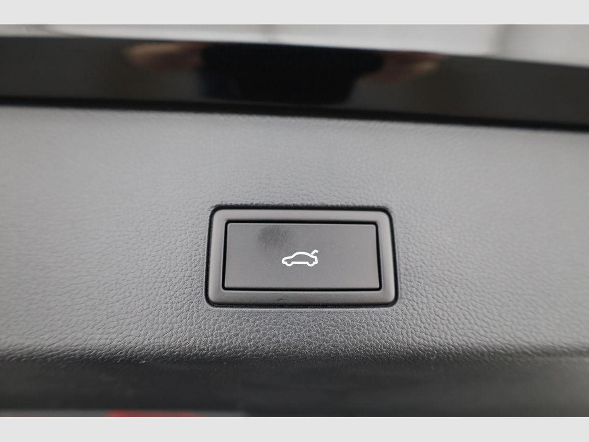 VW Golf Variant 1.5 TSI 110 kW (2026) - Photo 12