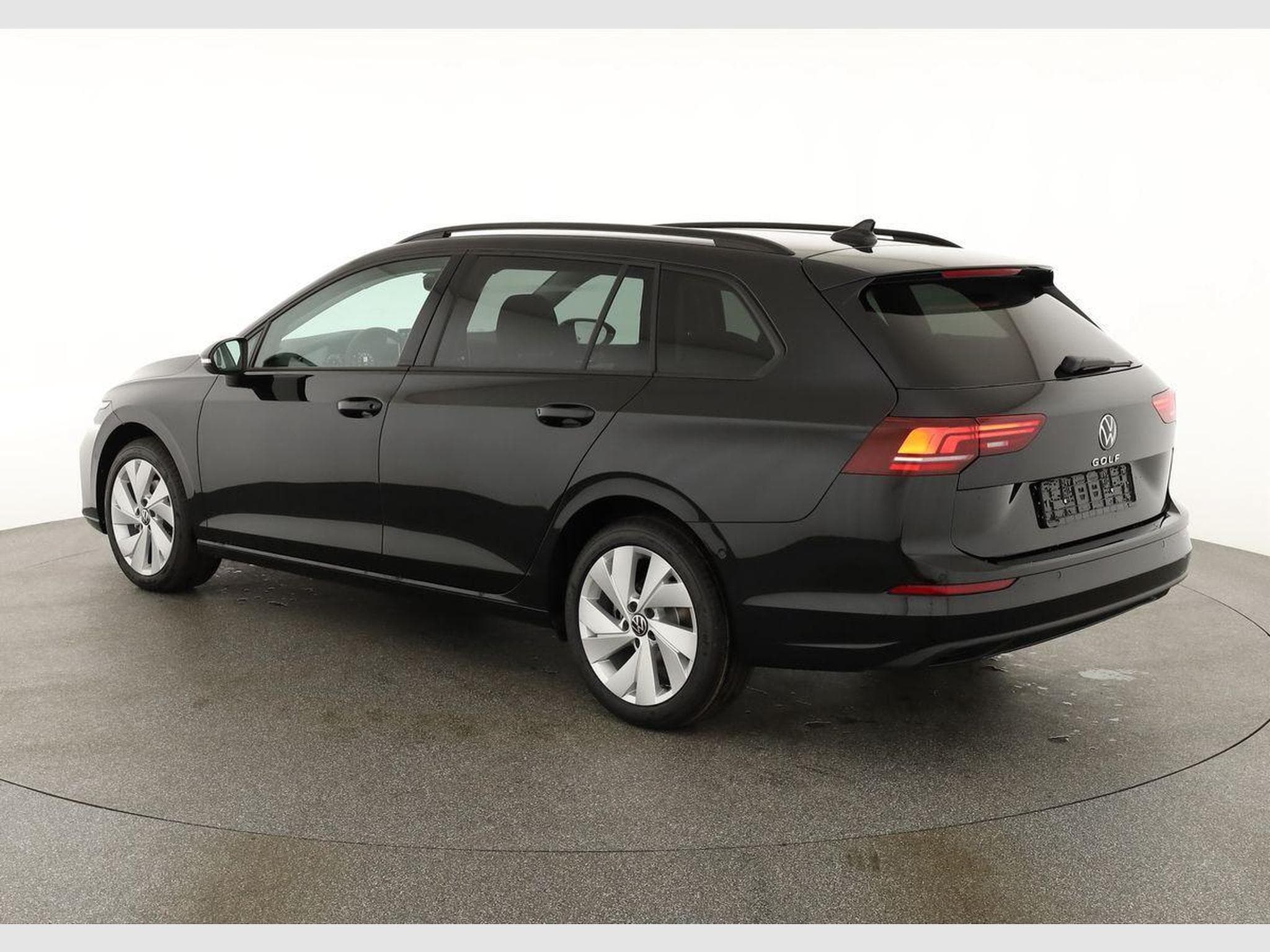 VW Golf Variant 1.5 TSI 110 kW (2026) - Photo 3