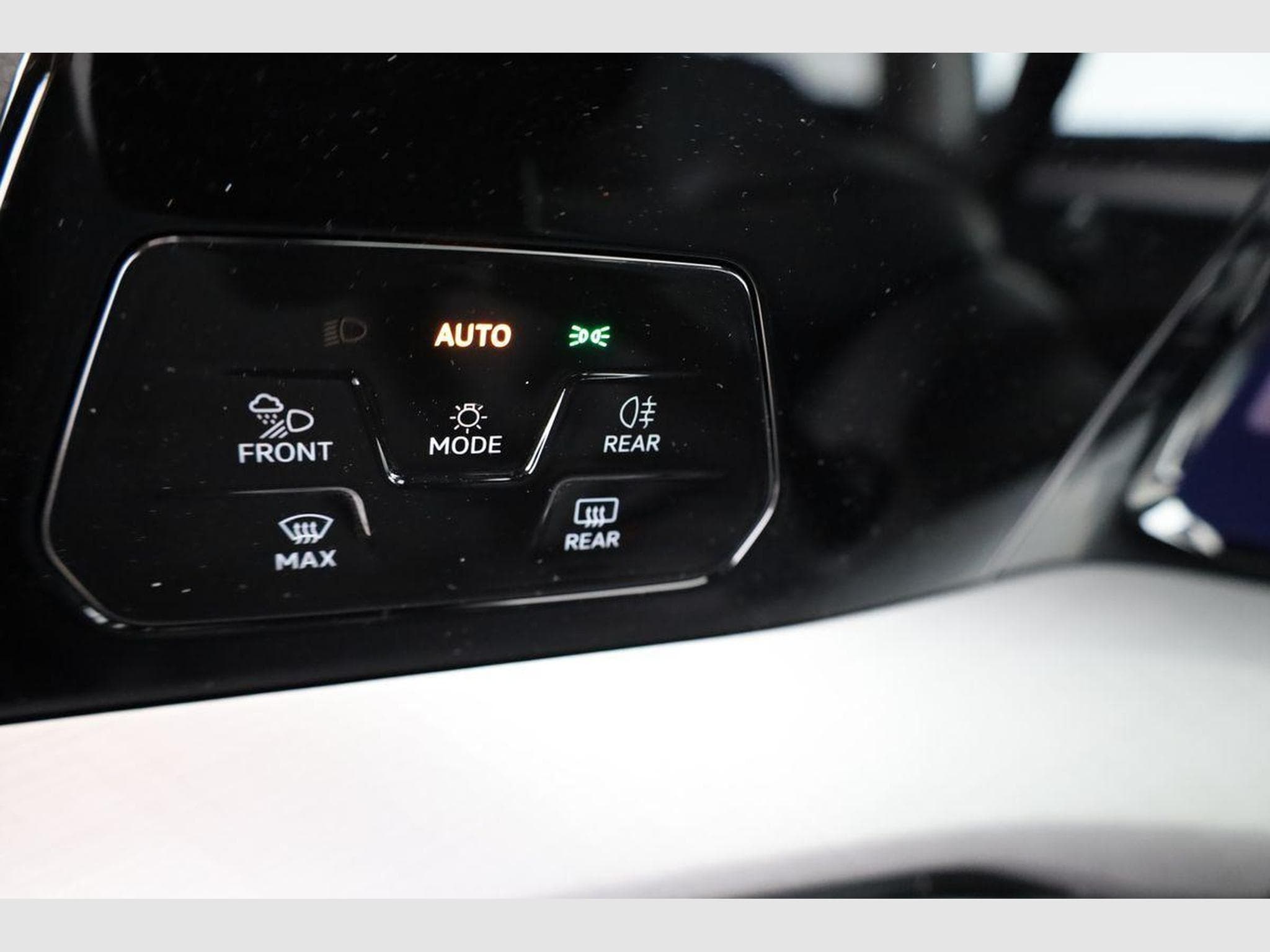 VW Golf Variant 1.5 TSI 110 kW (2026) - Photo 8