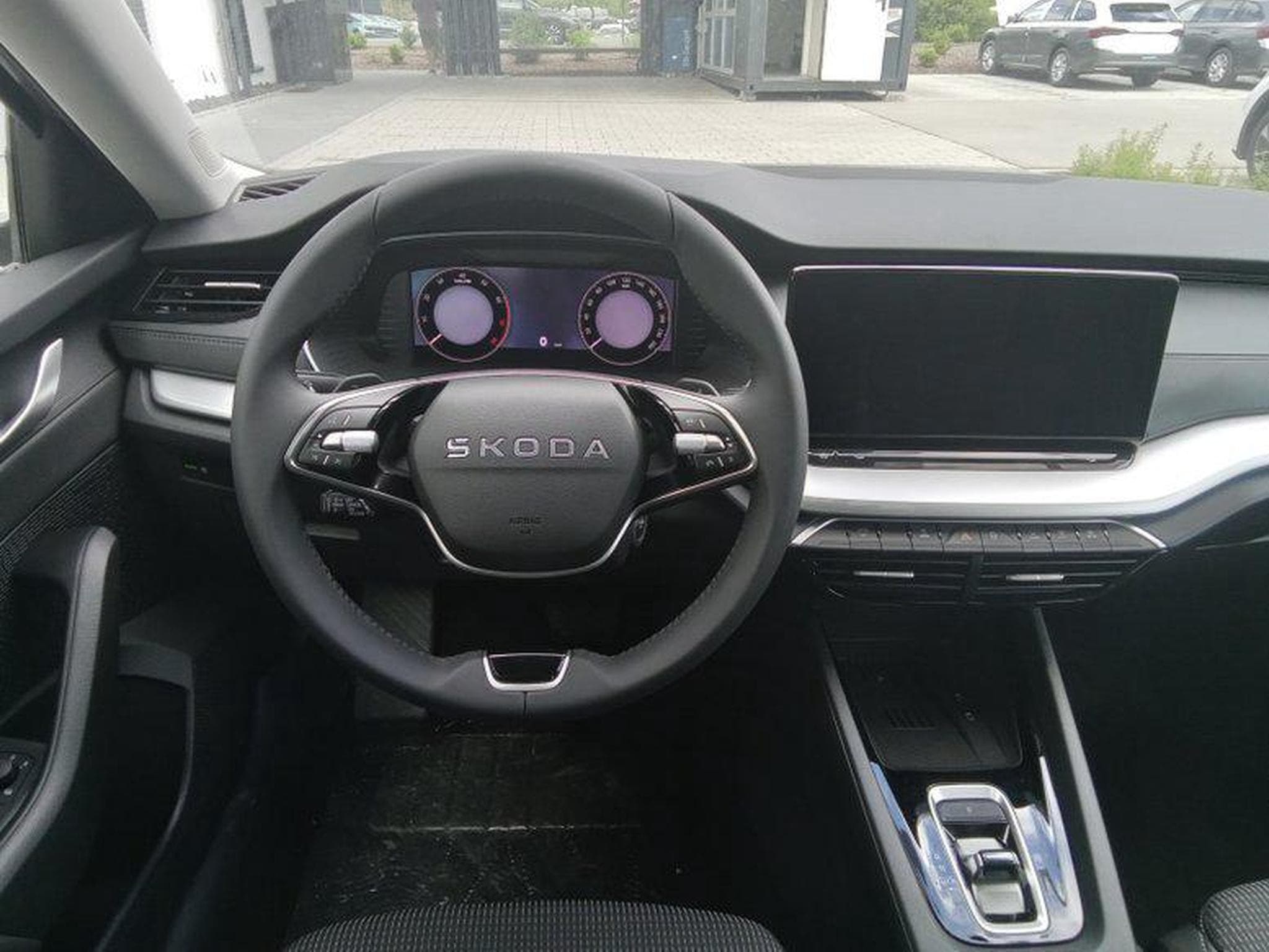 Skoda Octavia Business 1.5 eTSI 7-Gang-DSG (2025) - Photo 8