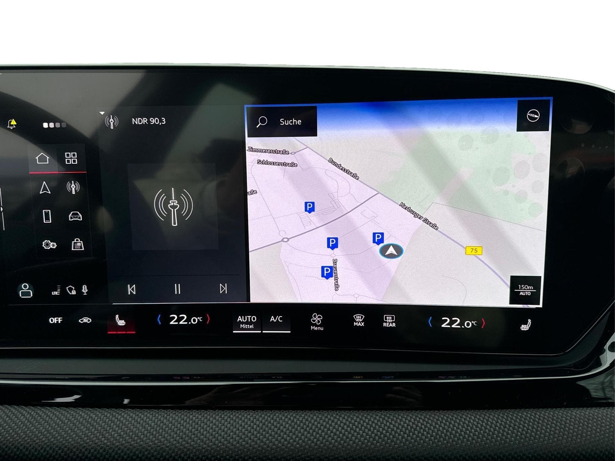 Audi A5 Avant Basis (2025) - Photo 11