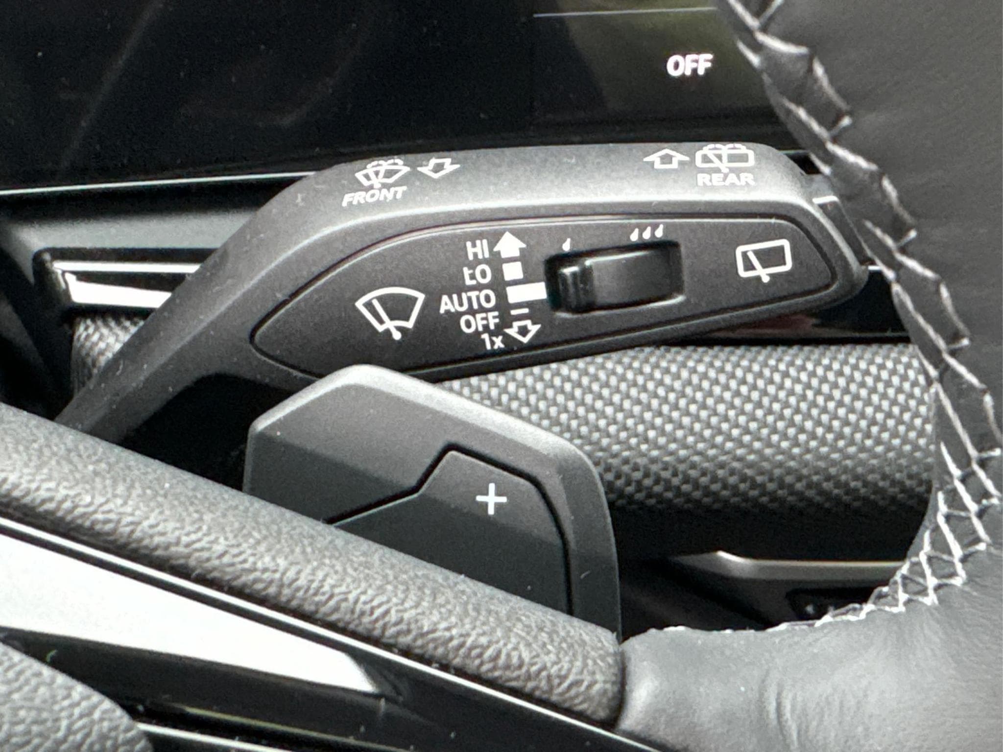 Audi A5 Avant Basis (2025) - Photo 22