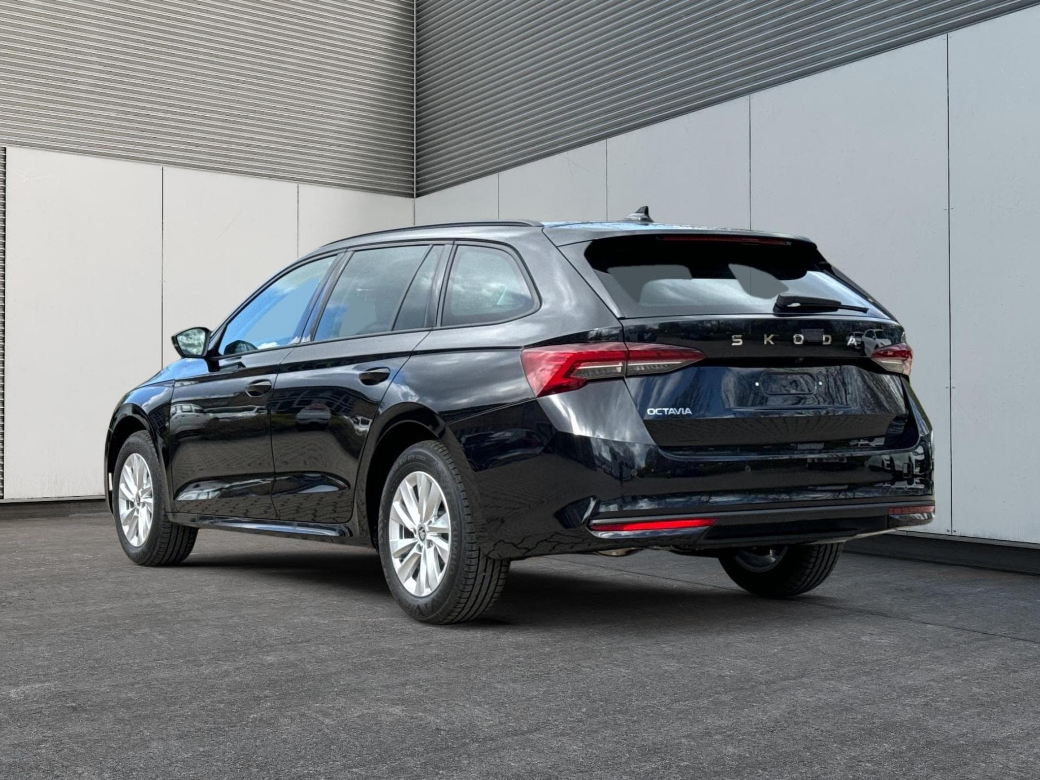 Skoda Octavia Selection (2025) - Photo 3