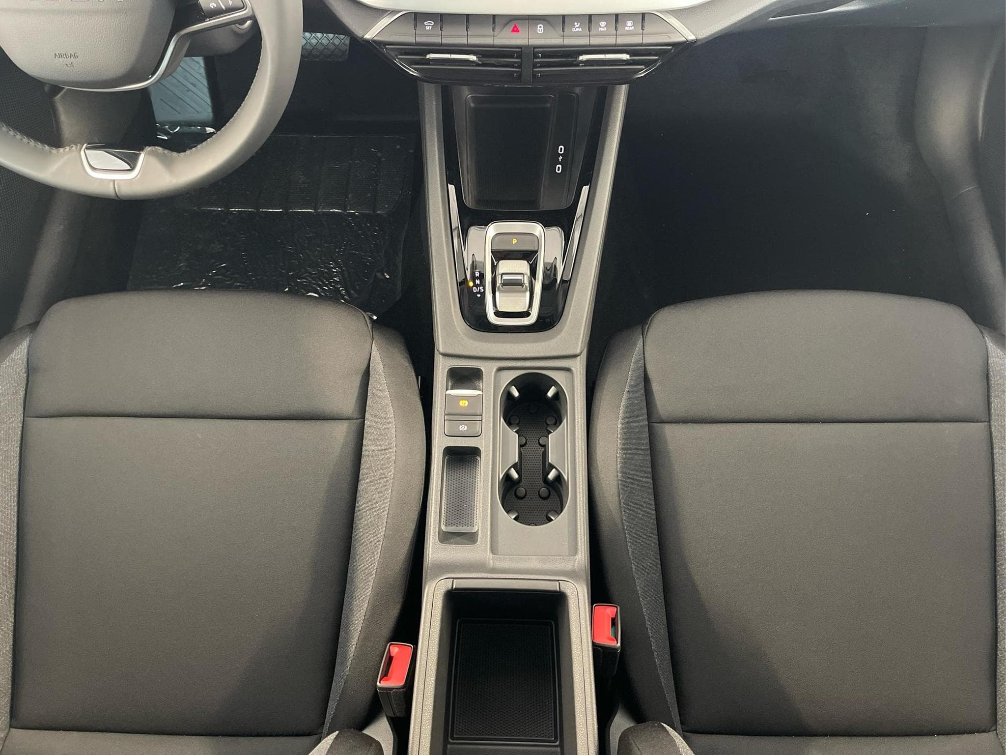 Skoda Octavia Essence (2026) - Photo 10