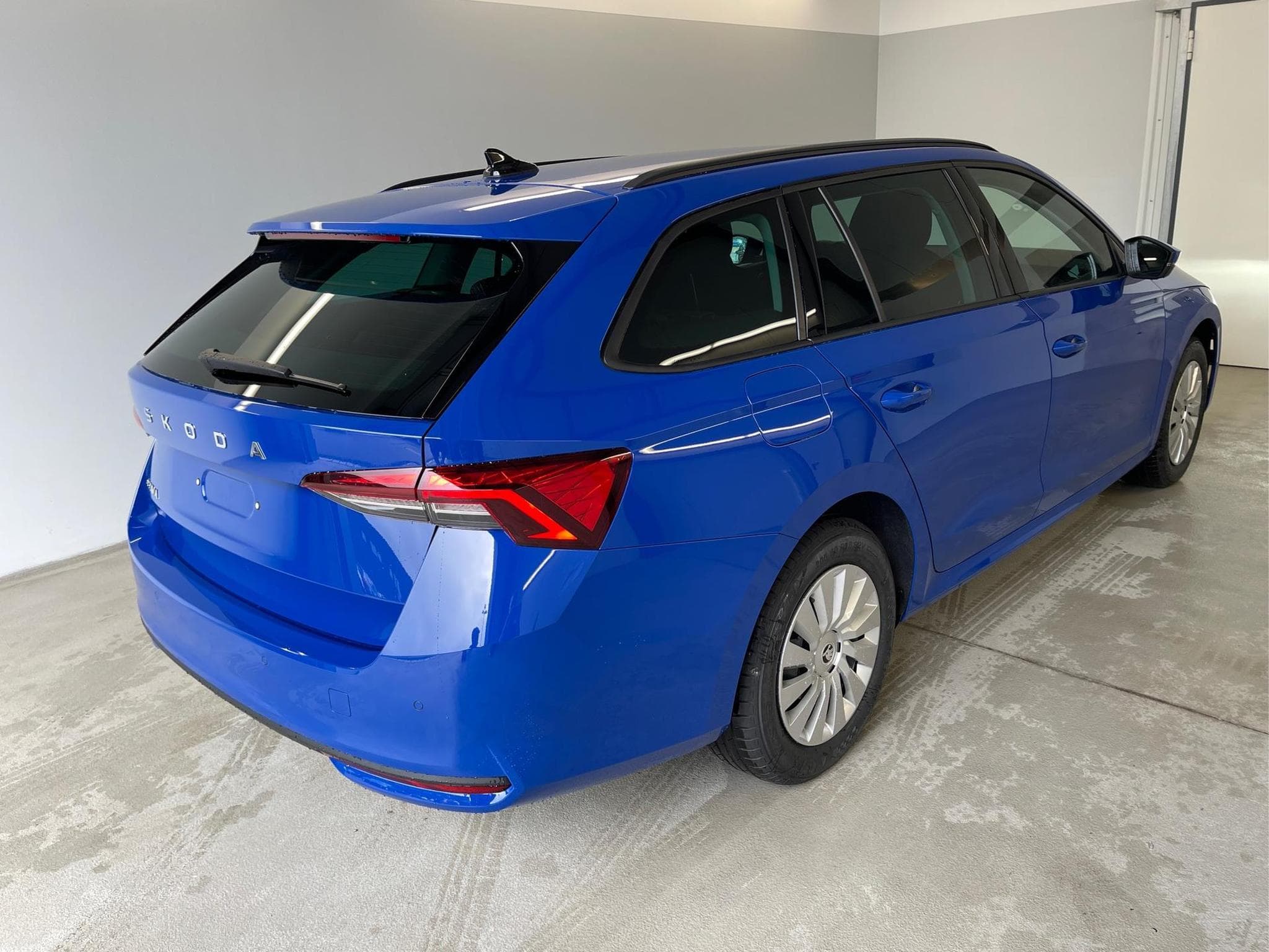 Skoda Octavia Essence (2026) - Foto 4