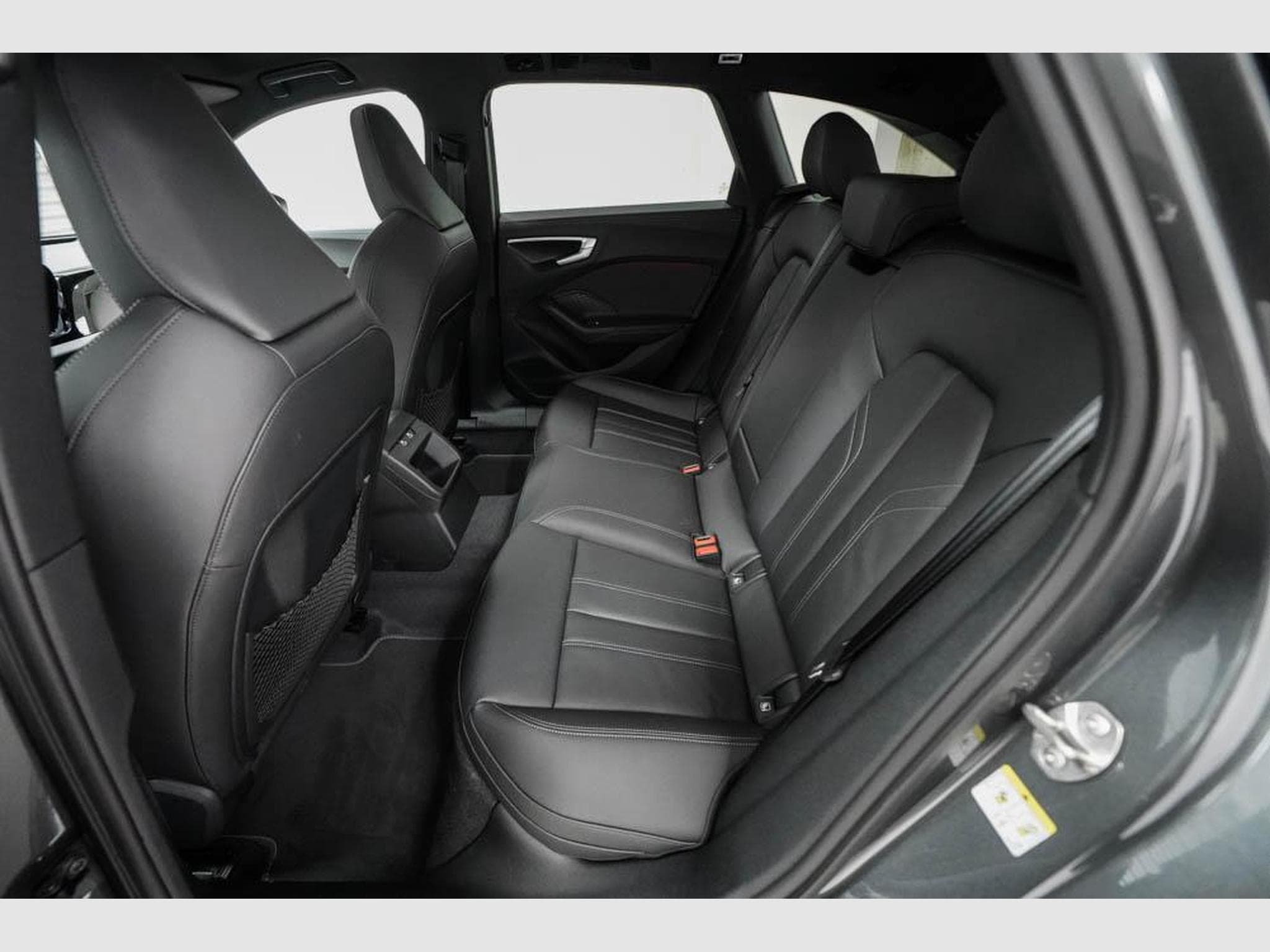 Audi A5 Avant 2,0 TFSI (2026) - Photo 16