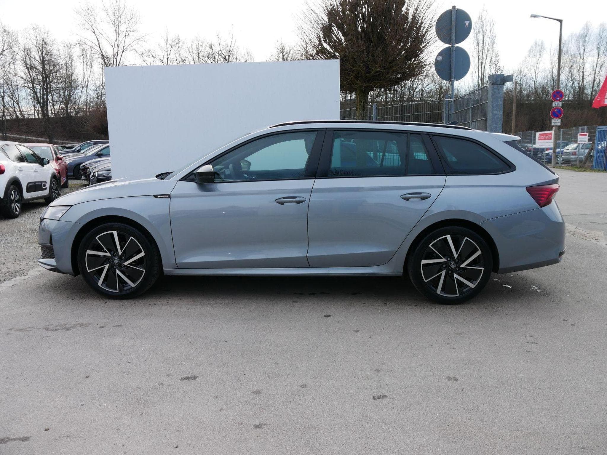 Skoda Octavia Sportline (2026) - Photo 5