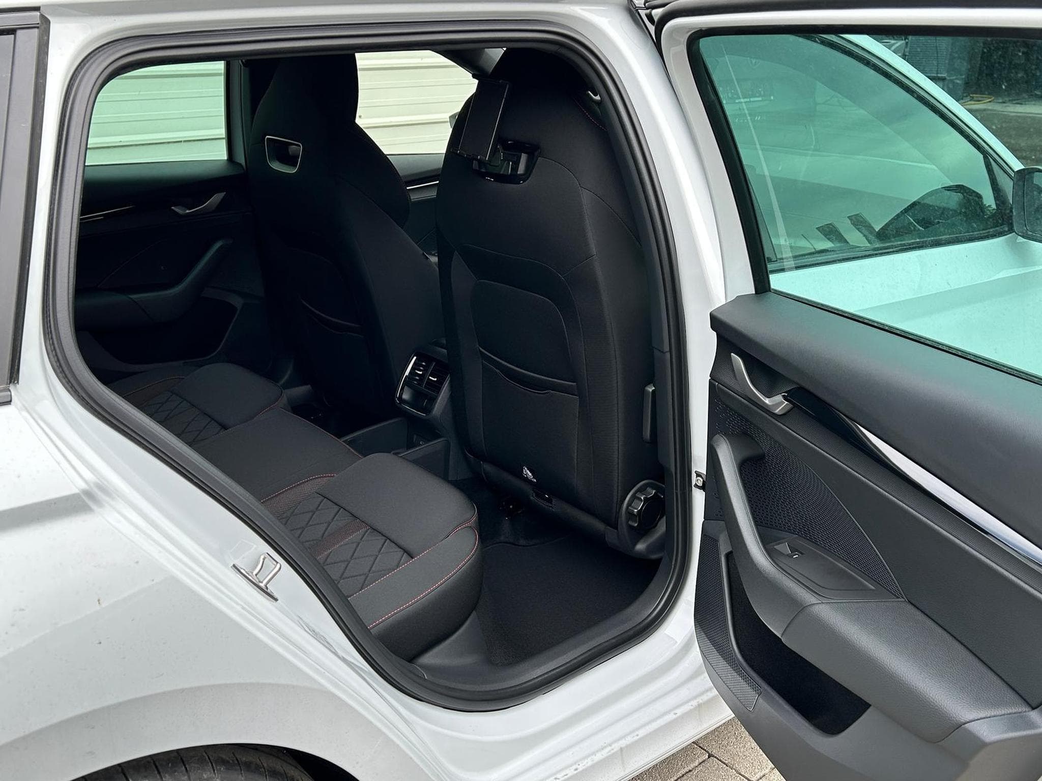 Skoda Octavia RS (2026) - Foto 13