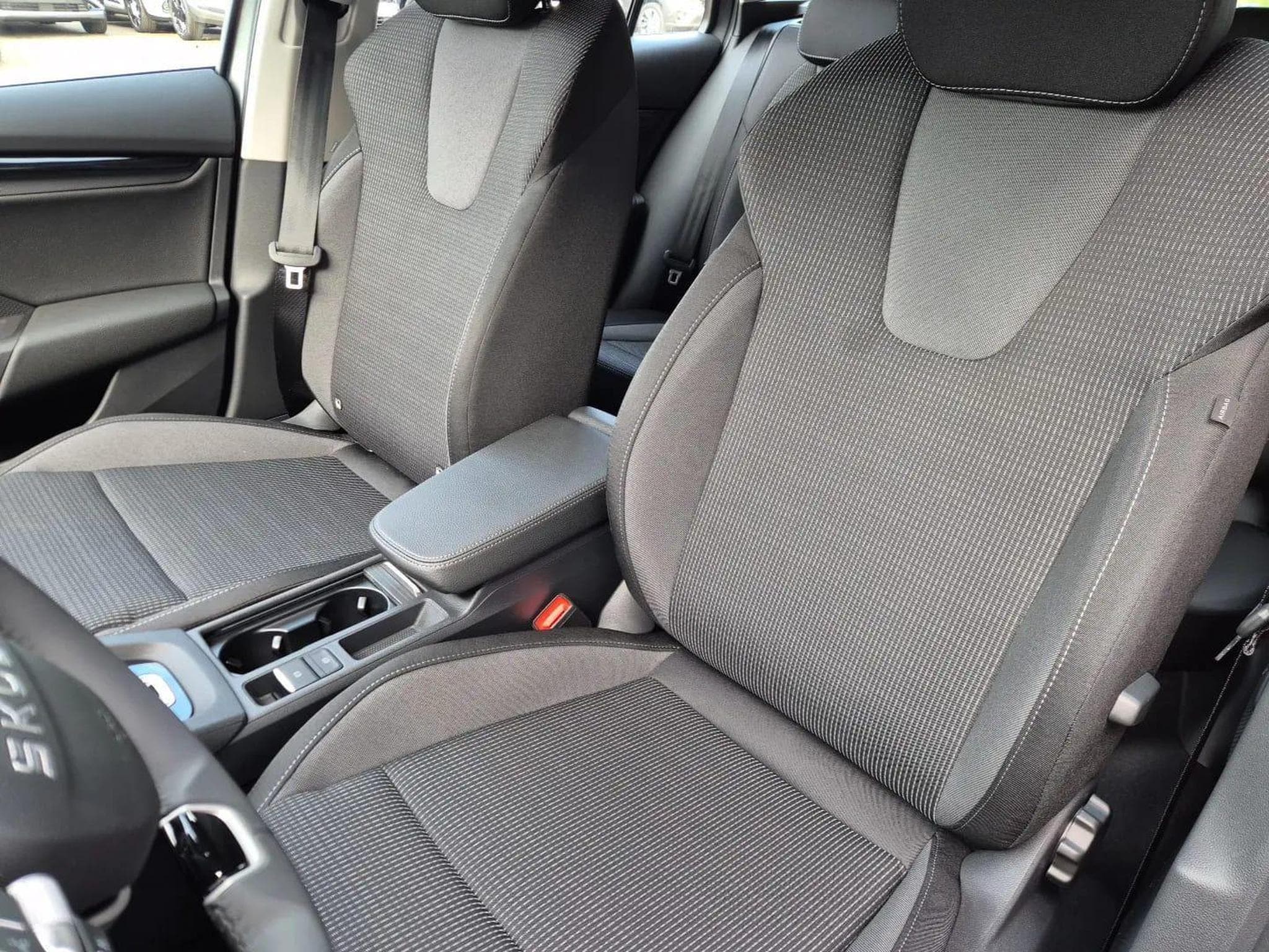 Skoda Octavia 1.5 TSI 150PS (2026) - Foto 14