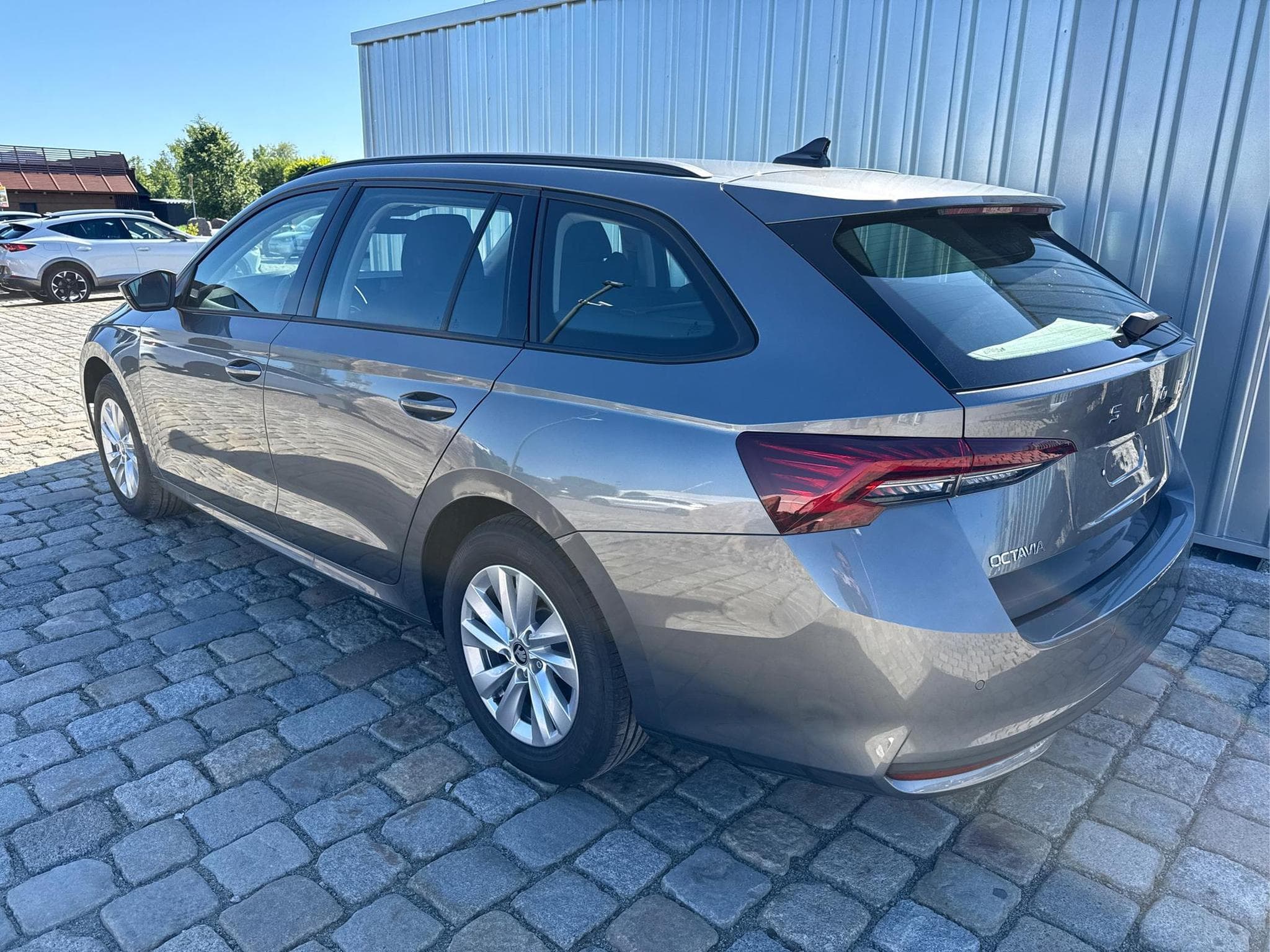 Skoda Octavia Selection 2,0 TDI (2026) - Foto 4
