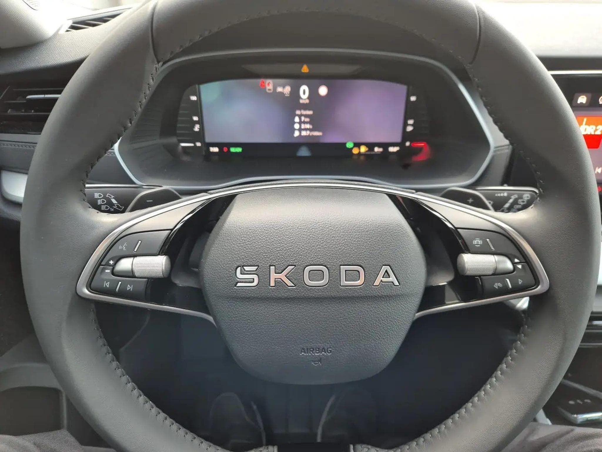 Skoda Octavia 1.5 TSI 150PS (2026) - Foto 17