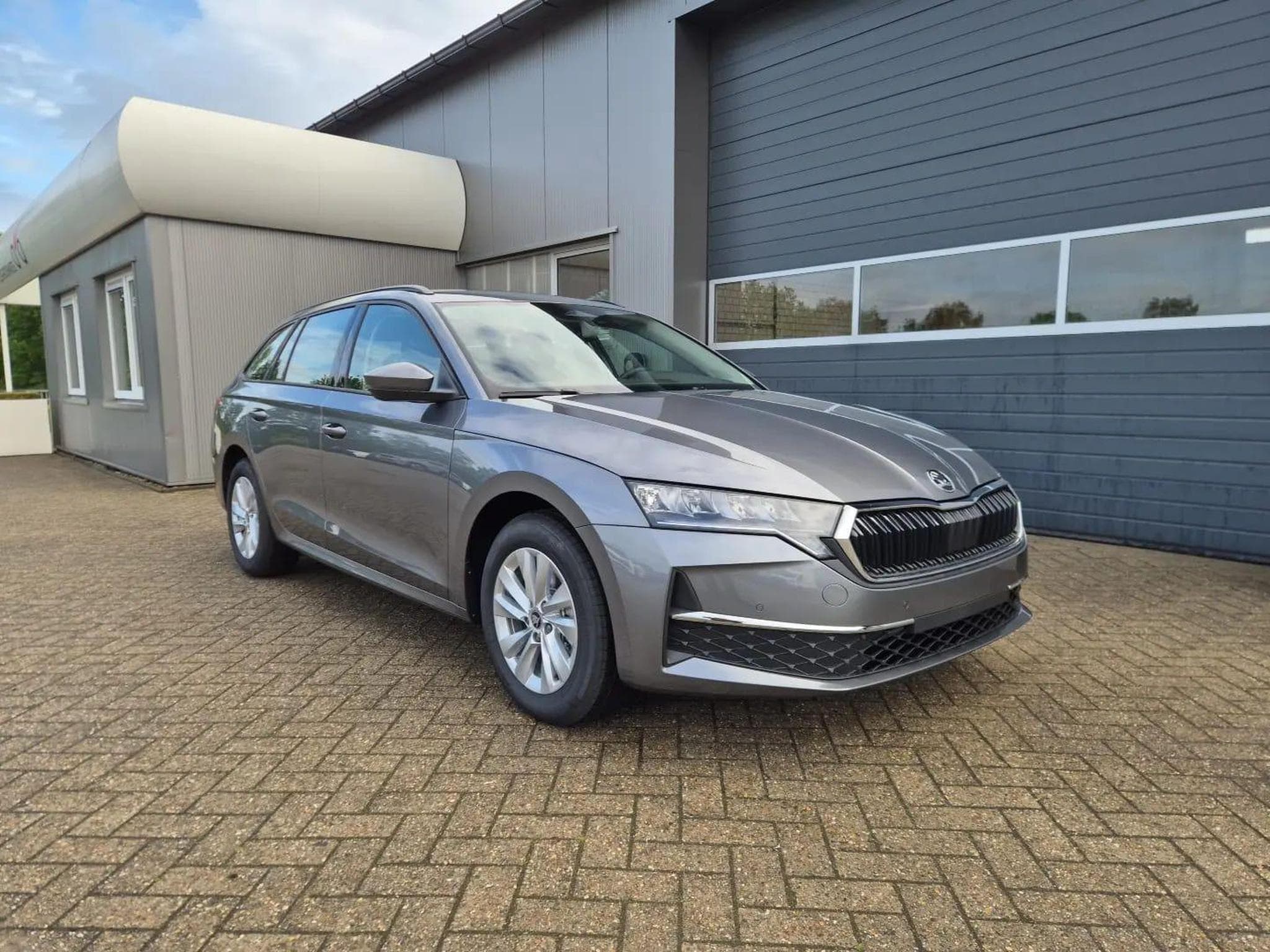Skoda Octavia 1.5 TSI 150PS (2026) - Foto 7