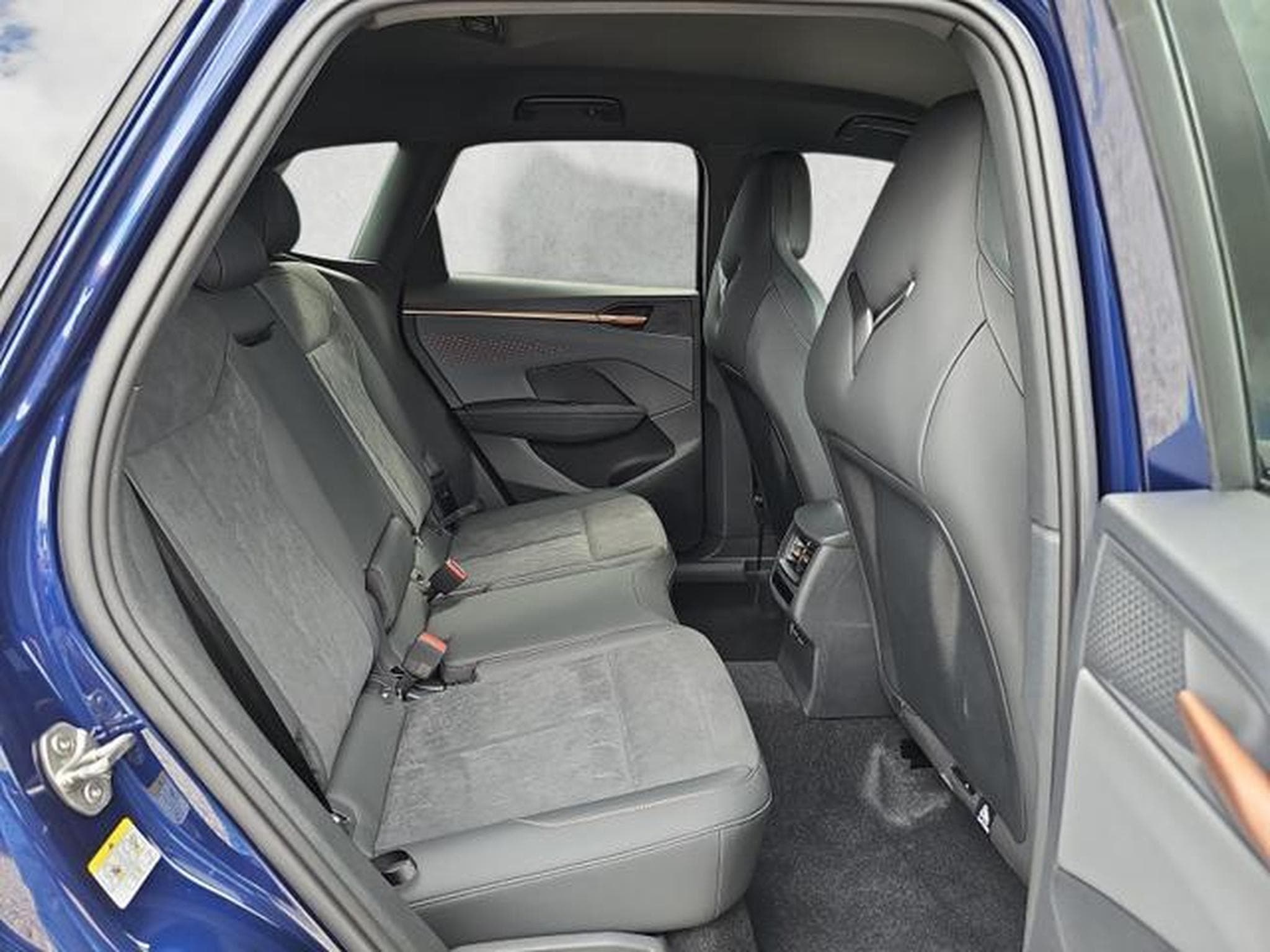 Cupra Terramar 1.5 e-Hybrid 150 kW (2026) - Foto 13