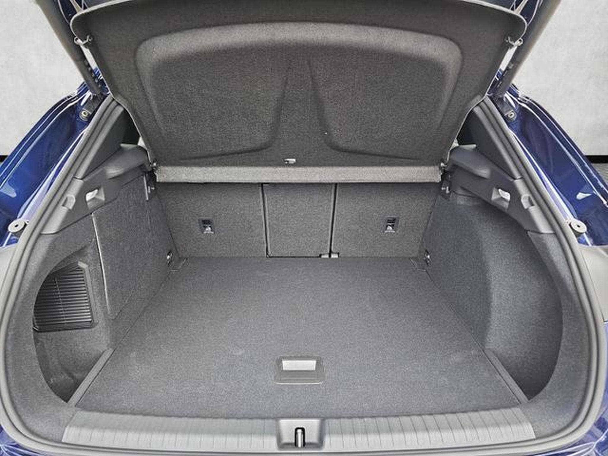 Cupra Terramar 1.5 e-Hybrid 150 kW (2026) - Foto 14