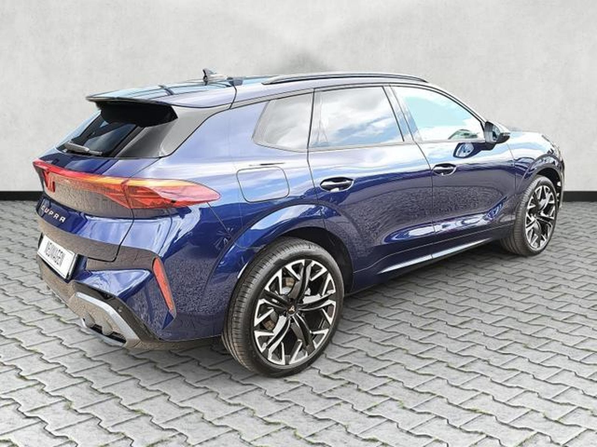 Cupra Terramar 1.5 e-Hybrid 150 kW (2026) - Foto 7
