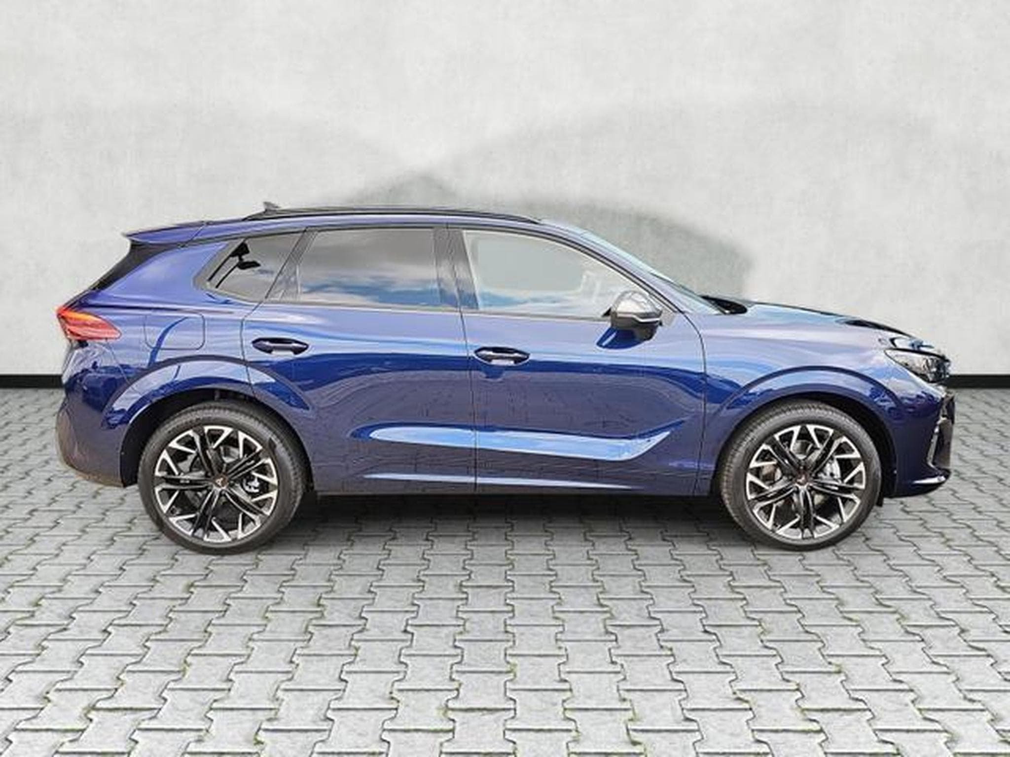 Cupra Terramar 1.5 e-Hybrid 150 kW (2026) - Foto 8