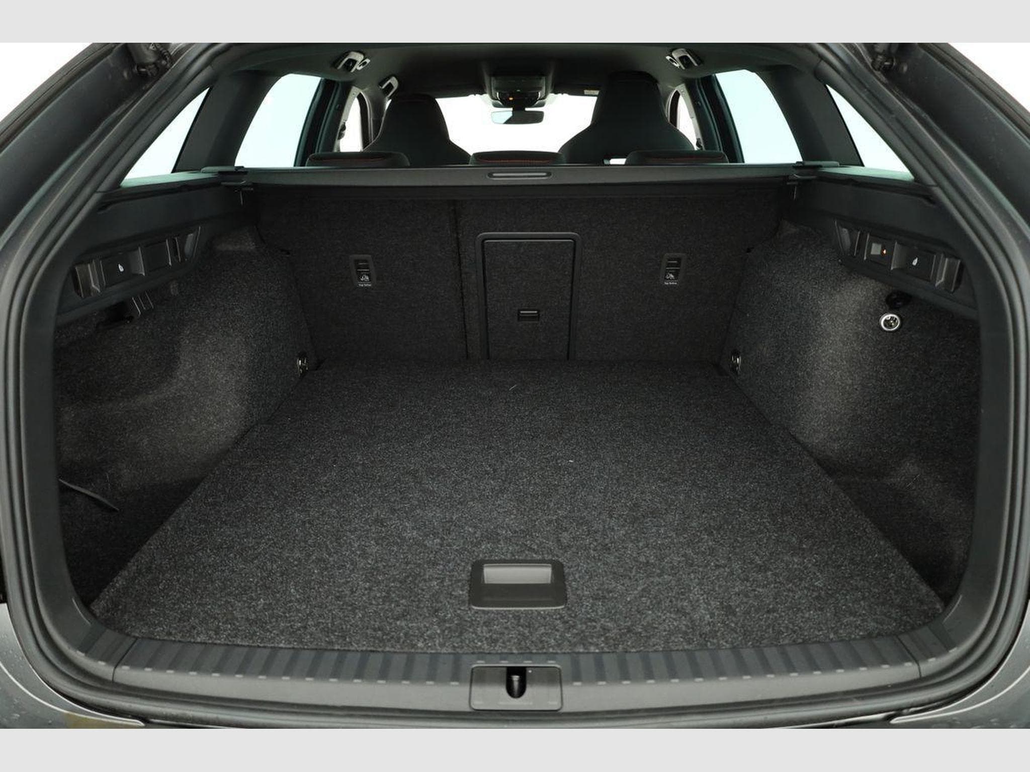 Skoda Octavia 2.0 TSI 195 kW RS (2026) - Photo 12