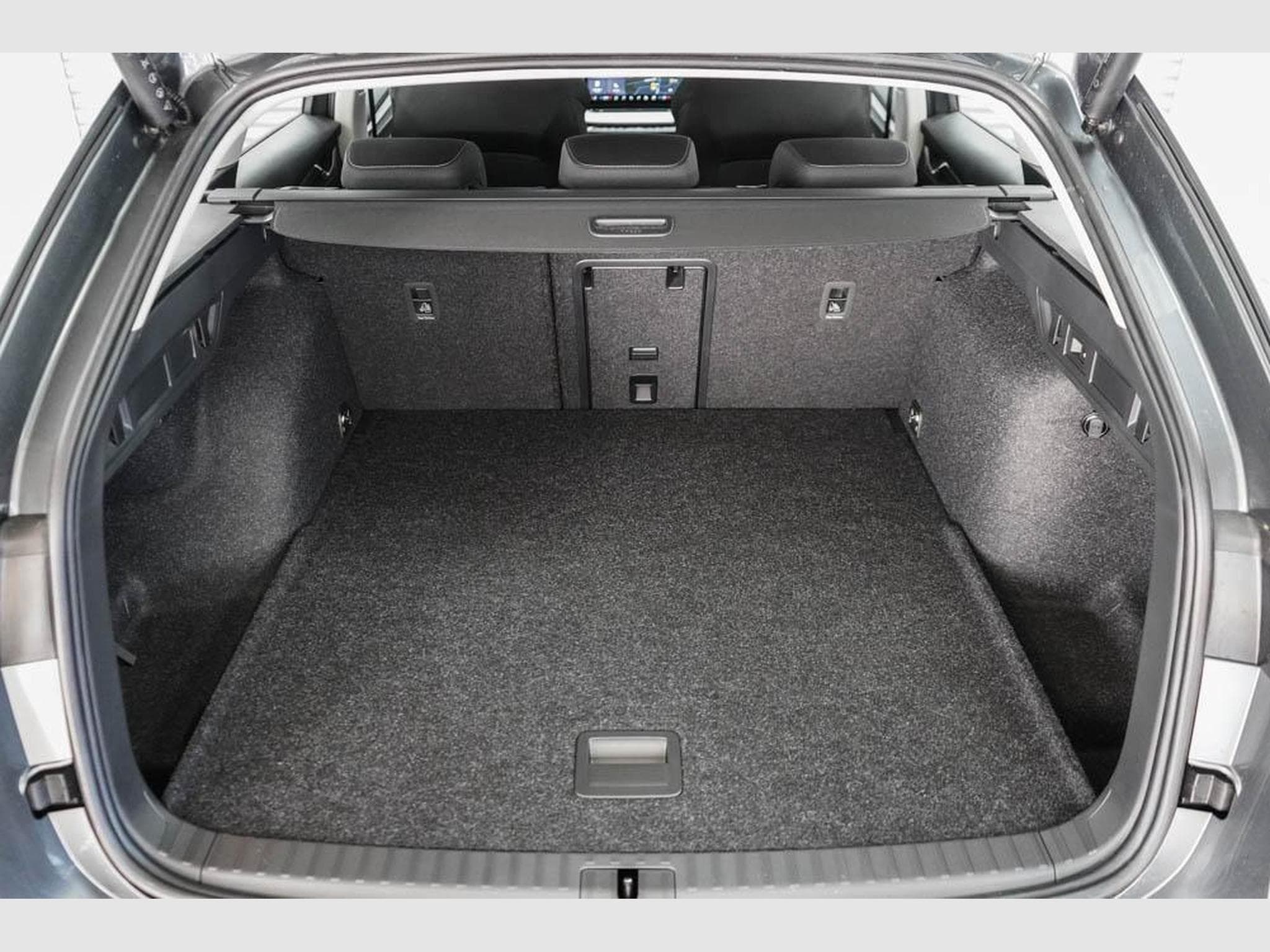 Skoda Octavia Kombi 2,0 TDI (2026) - Foto 18