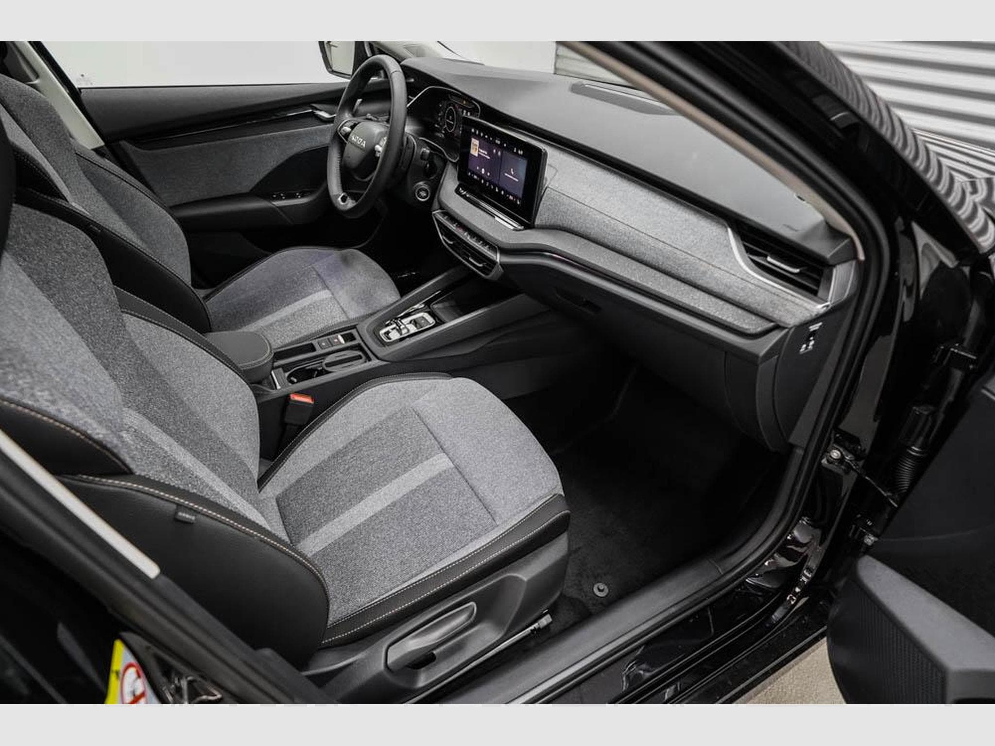 Skoda Octavia Kombi 1,5 TSI (2026) - Photo 20