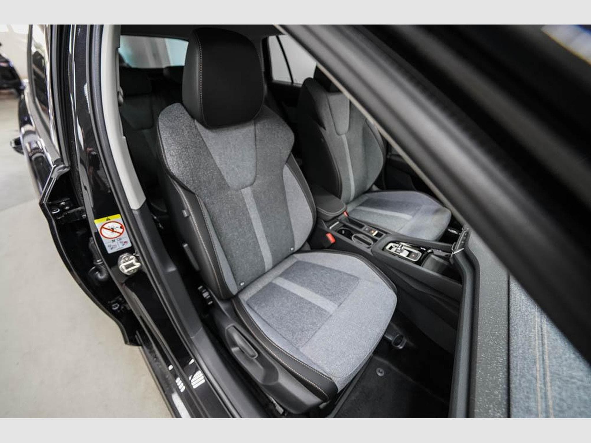 Skoda Octavia Kombi 1,5 TSI (2026) - Photo 21