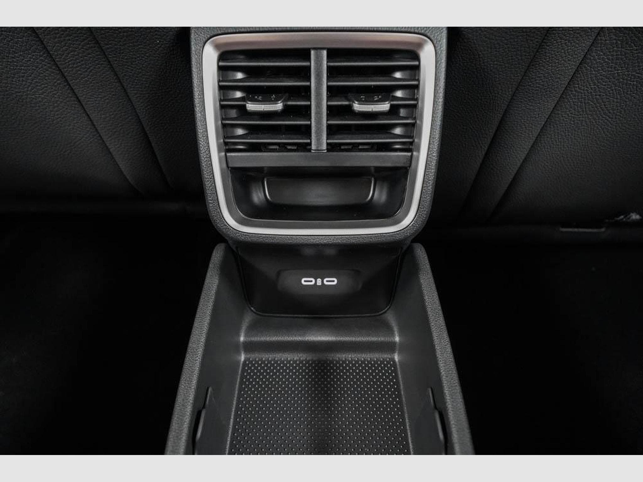 Skoda Octavia Kombi 1,5 TSI (2026) - Photo 17