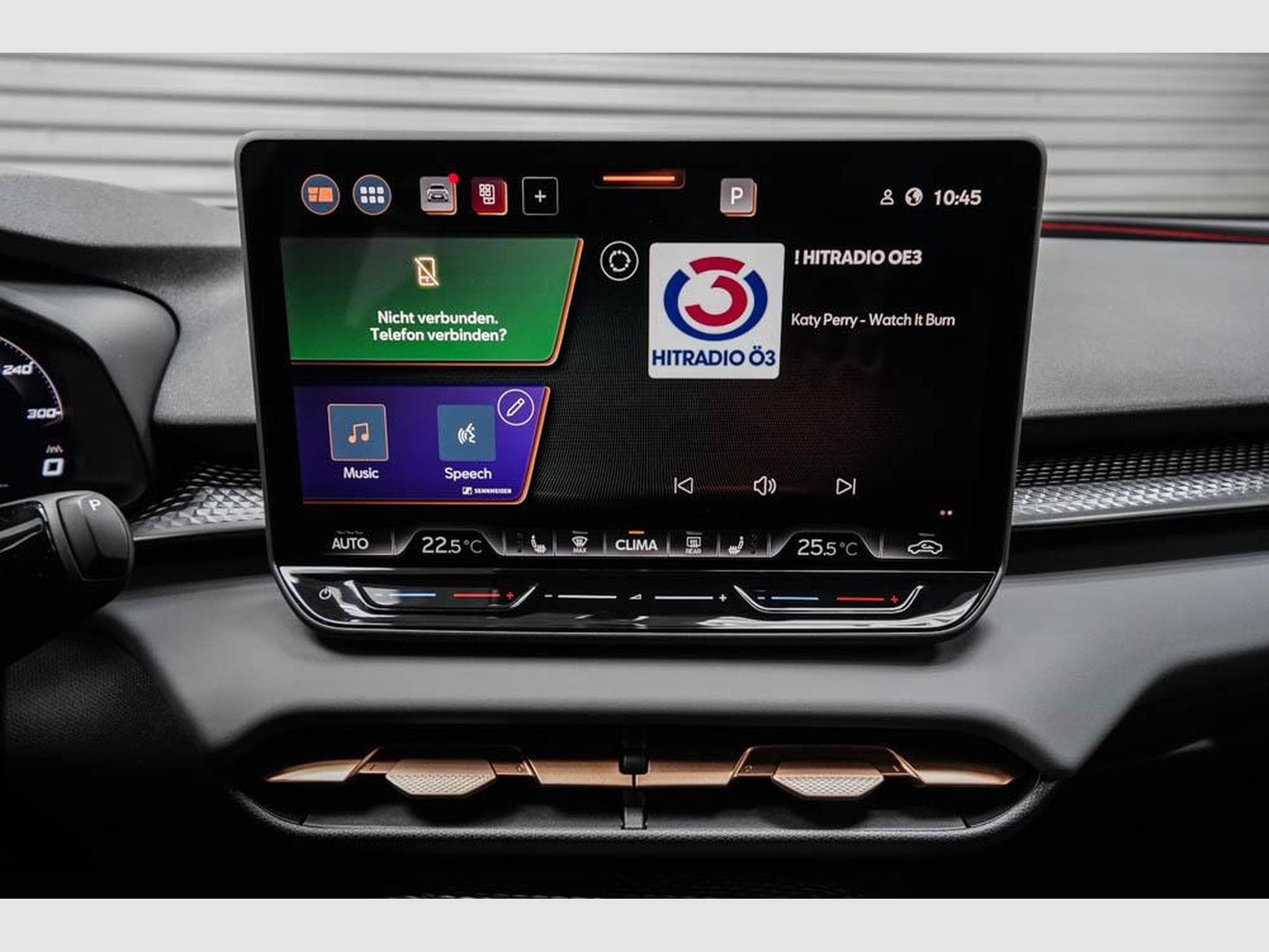 Cupra Terramar 1,5 eTSI DSG (2026) - Photo 14