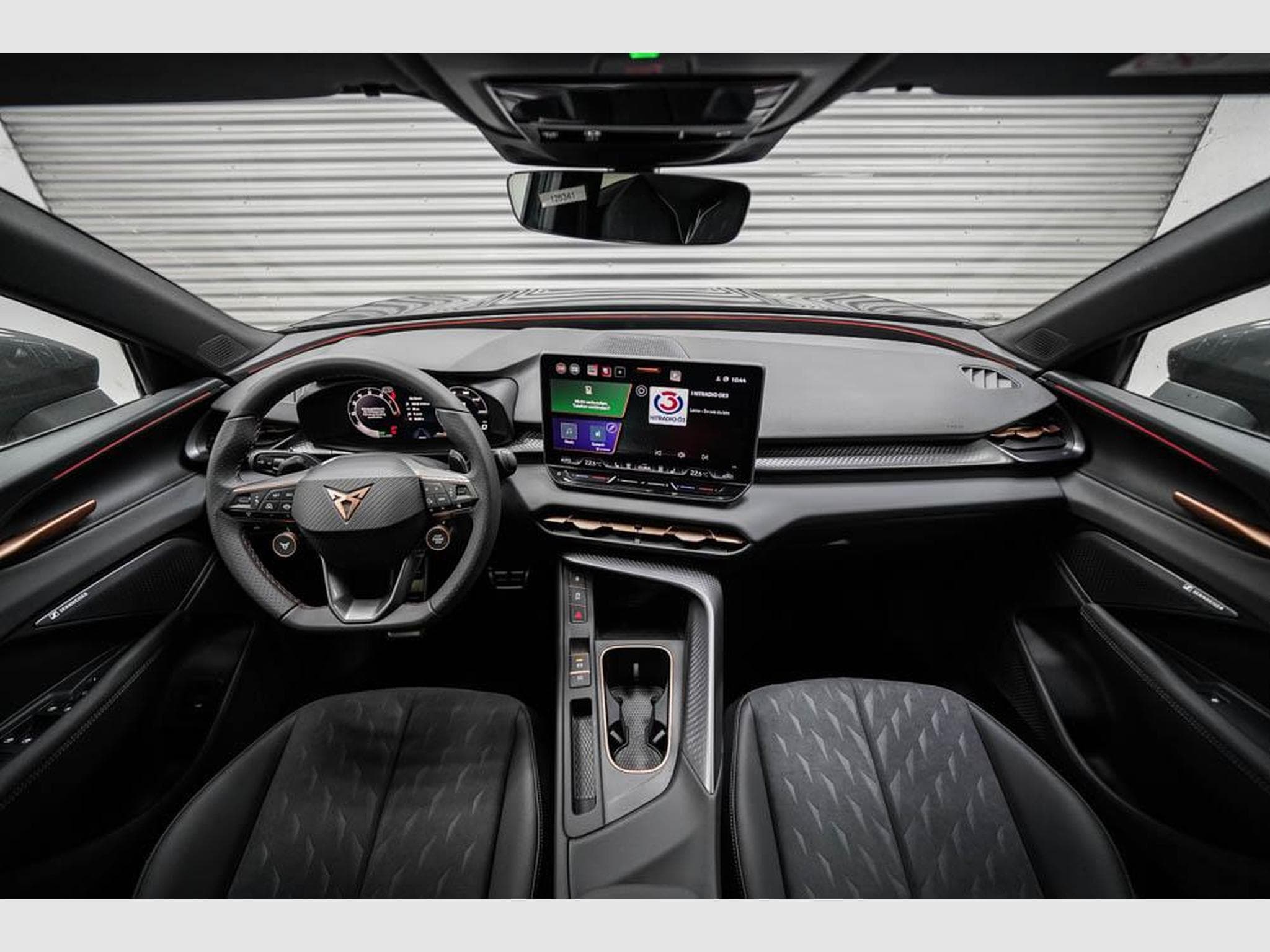 Cupra Terramar 1,5 eTSI DSG (2026) - Photo 6