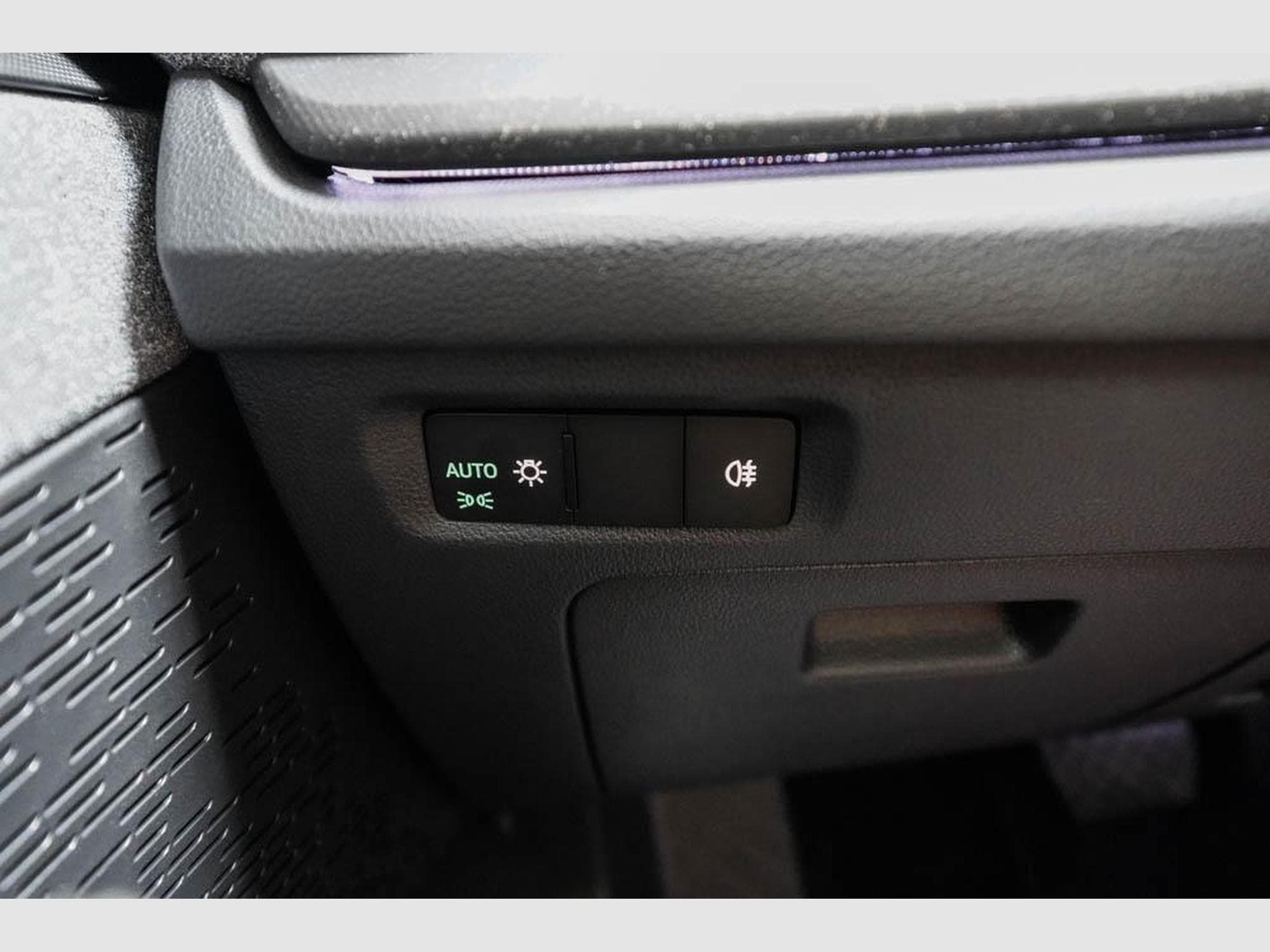 Skoda Octavia Kombi 1,5 TSI (2026) - Photo 11