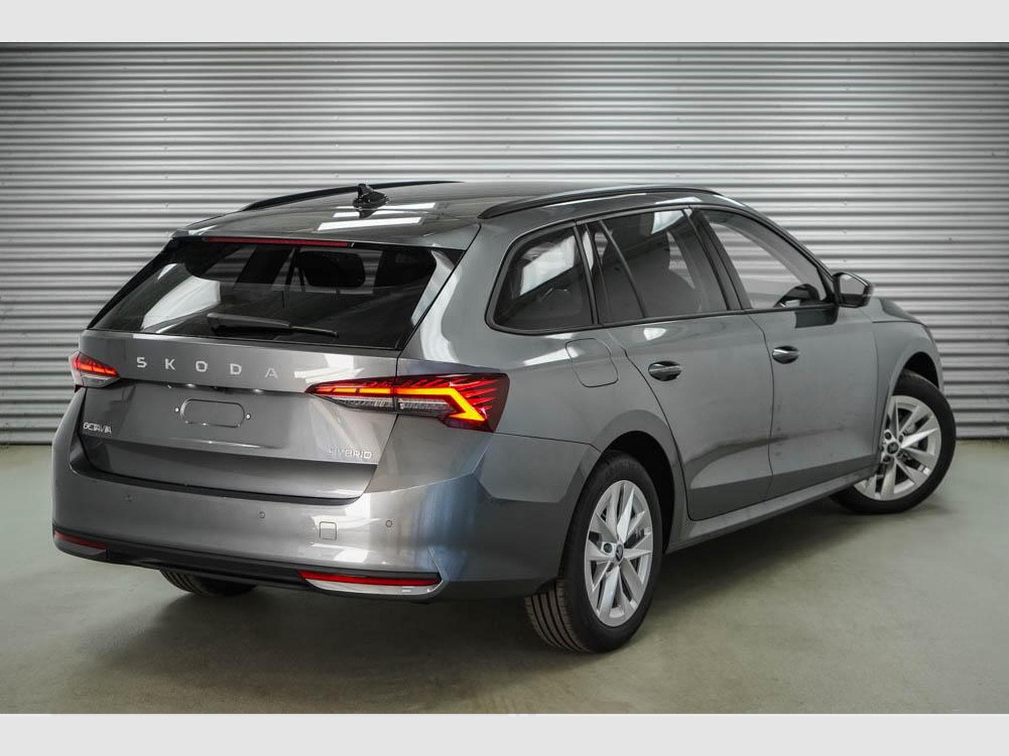 Skoda Octavia Kombi 1,5 TSI (2026) - Photo 3