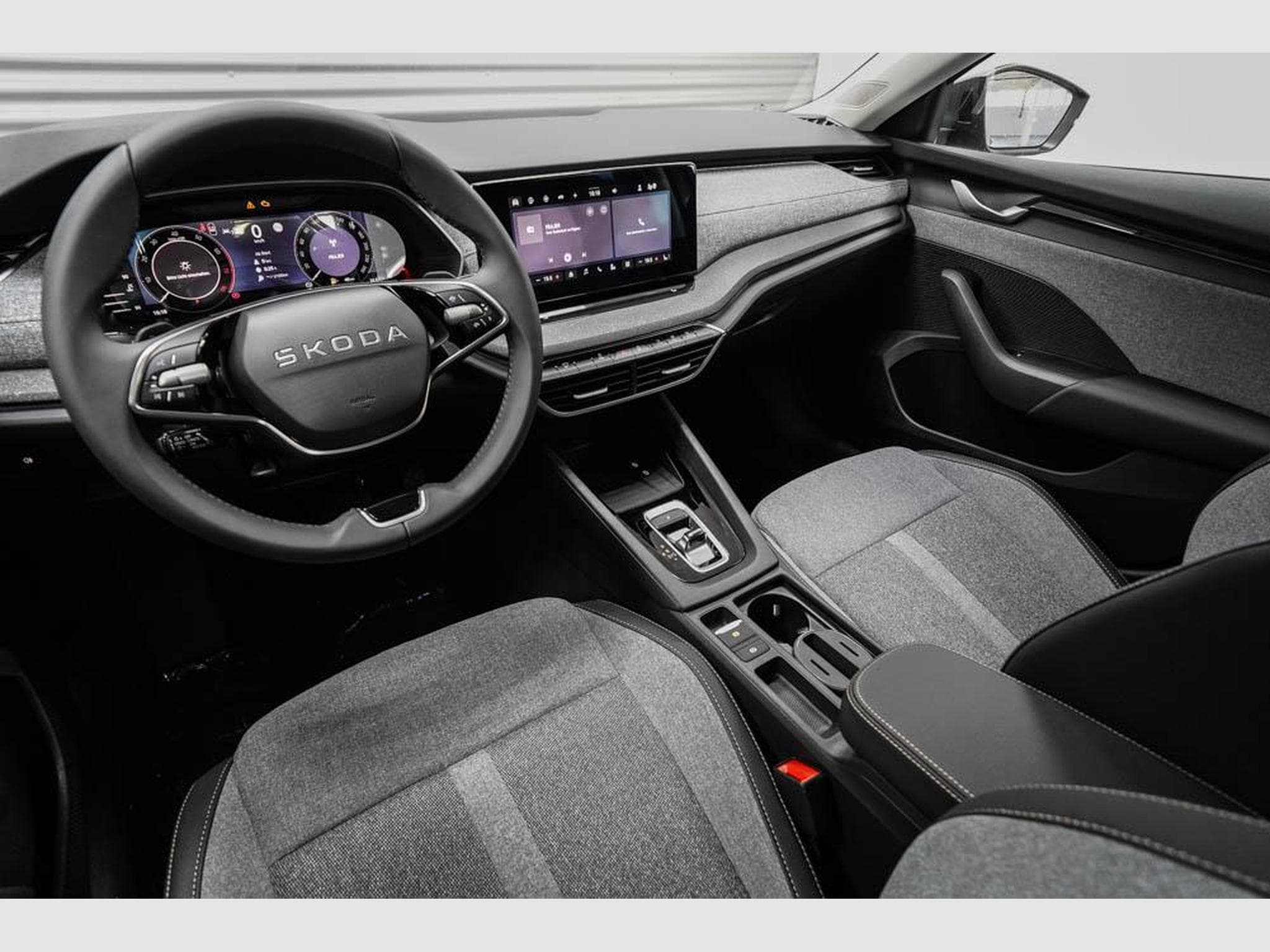 Skoda Octavia Kombi 1,5 TSI (2026) - Photo 7