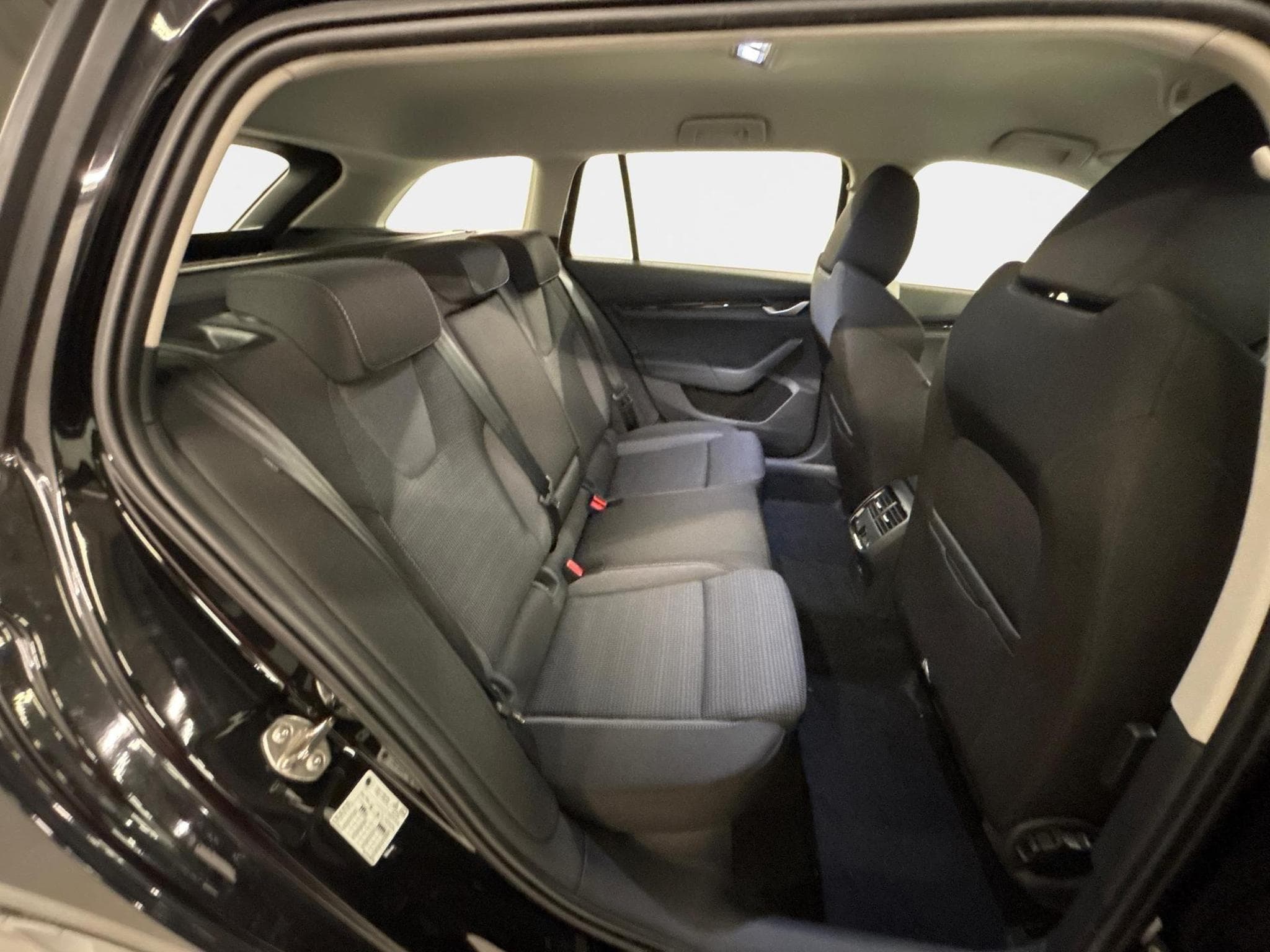 Skoda Octavia Selection (2026) - Photo 18