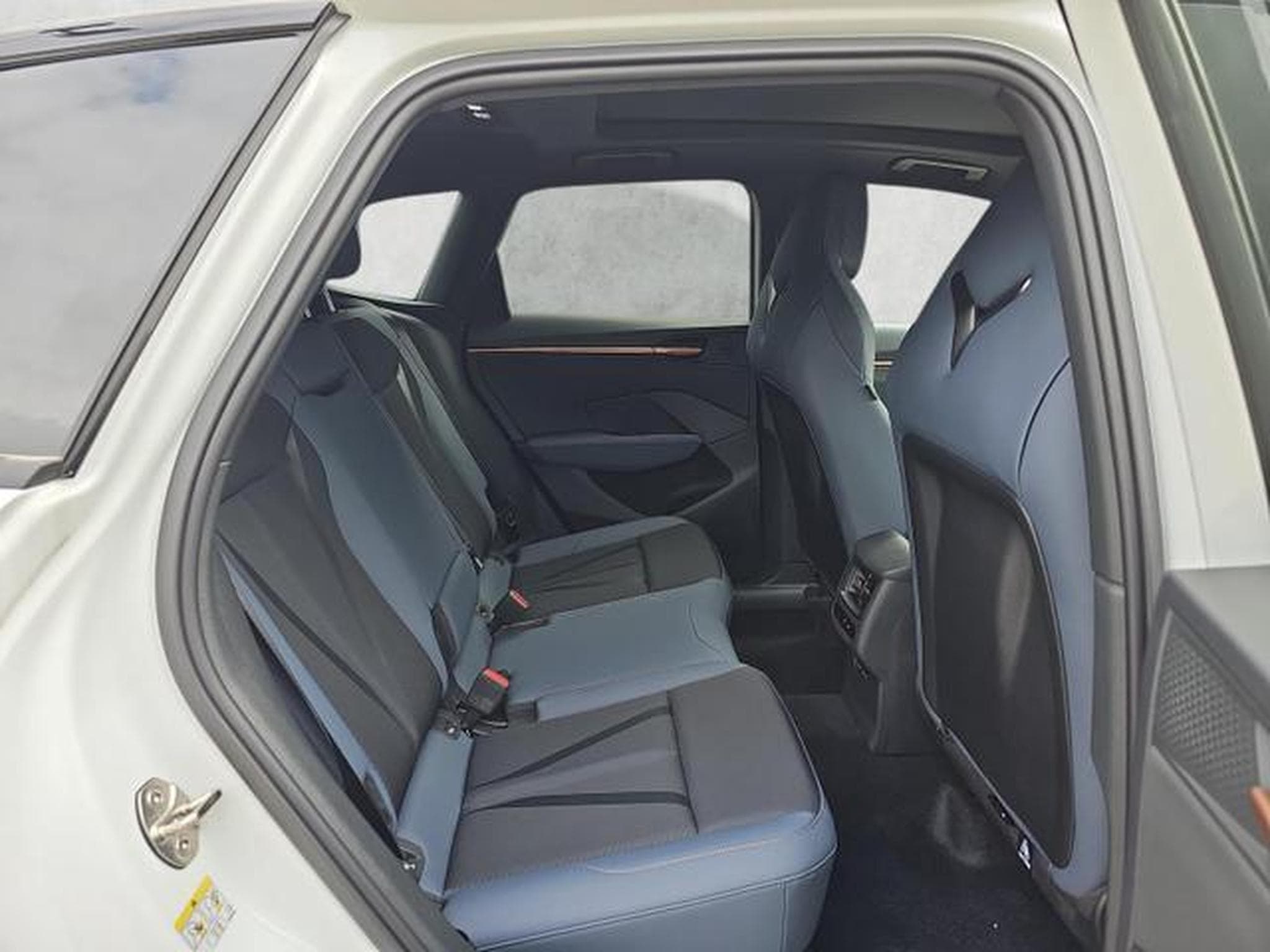 Cupra Terramar 2.0 TSI 195 kW 4Drive VZ (2026) - Foto 13