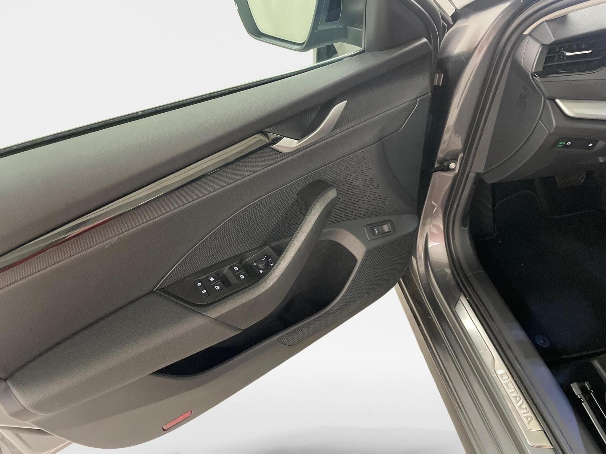 Skoda Octavia Selection (2026) - Foto 18