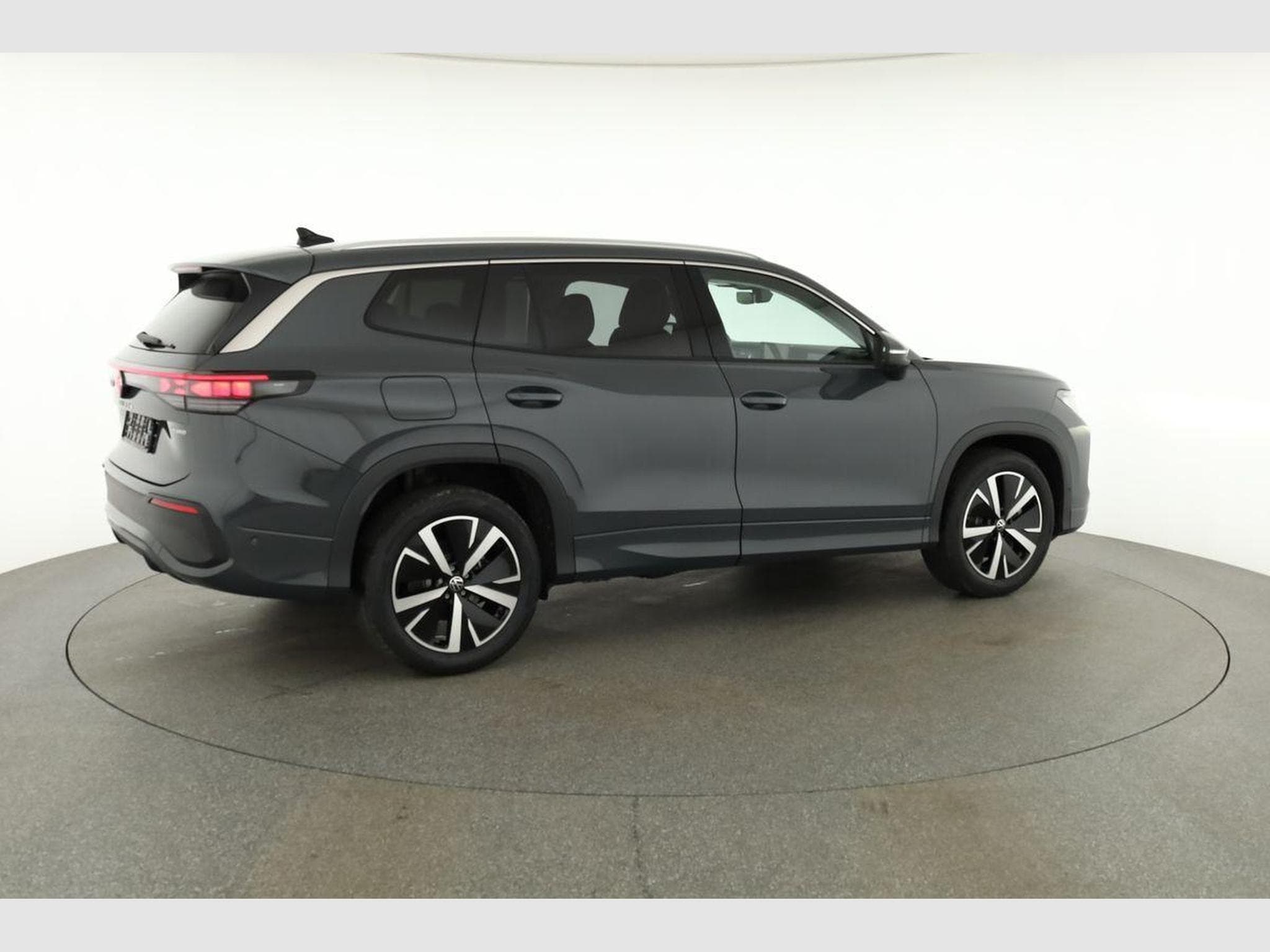 VW Tayron 1.5 TSI eHybrid 150 kW Life (2025) - Foto 21