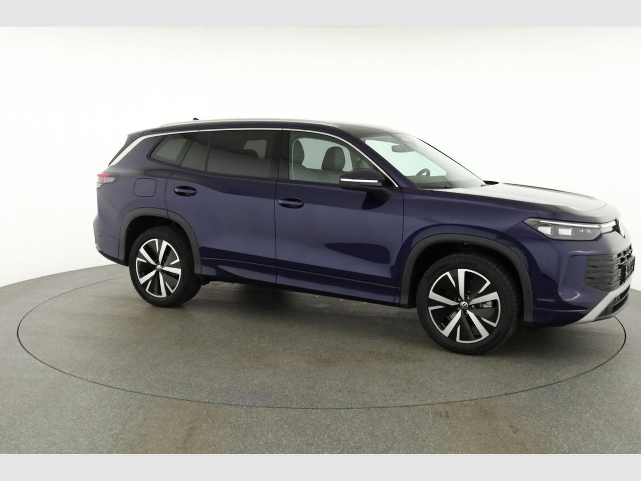 VW Tayron 1.5 TSI eHybrid 150 kW Life (2025) - Foto 25