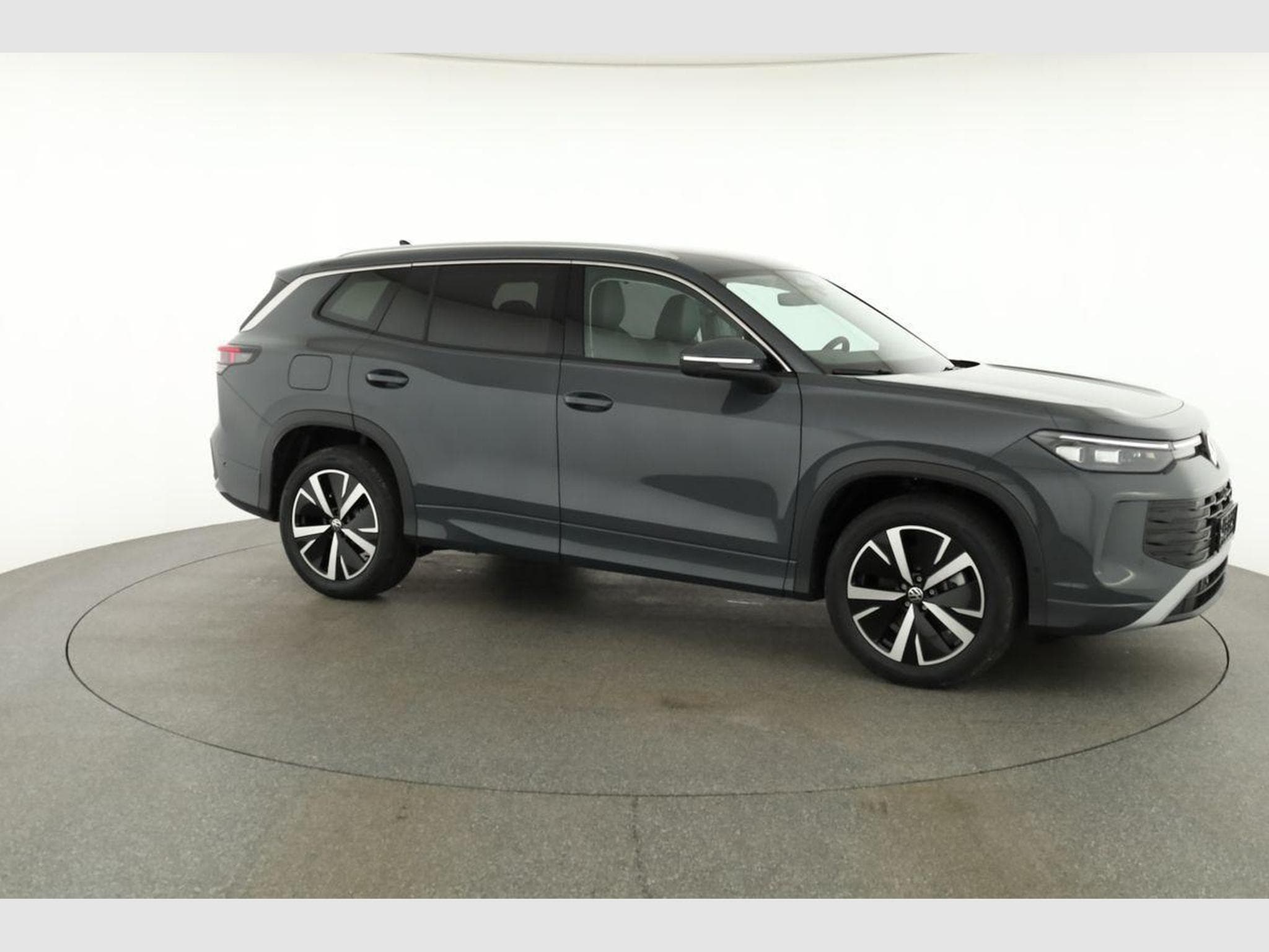 VW Tayron 1.5 TSI eHybrid 150 kW Life (2025) - Foto 25