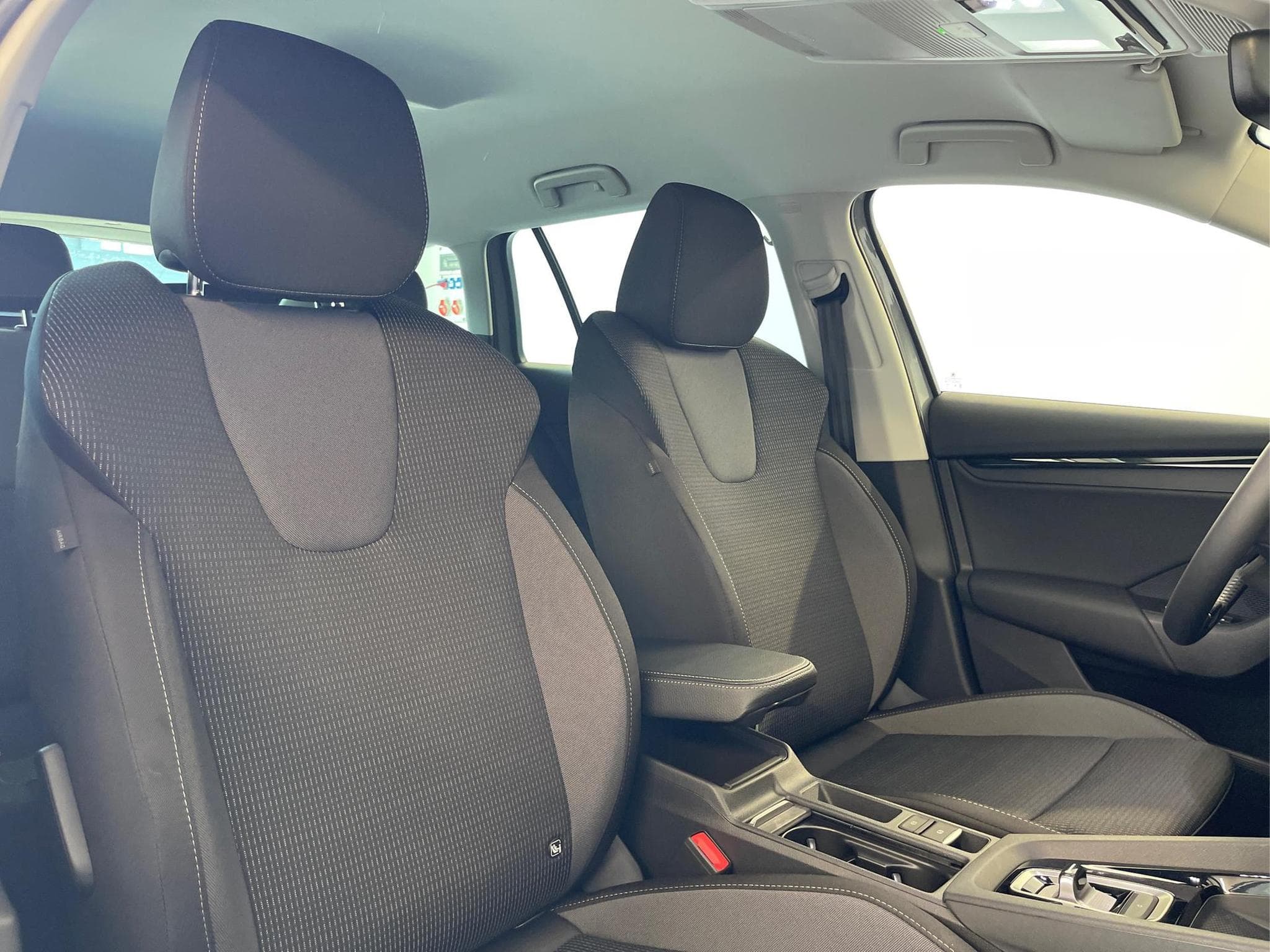 Skoda Octavia Selection (2026) - Foto 15