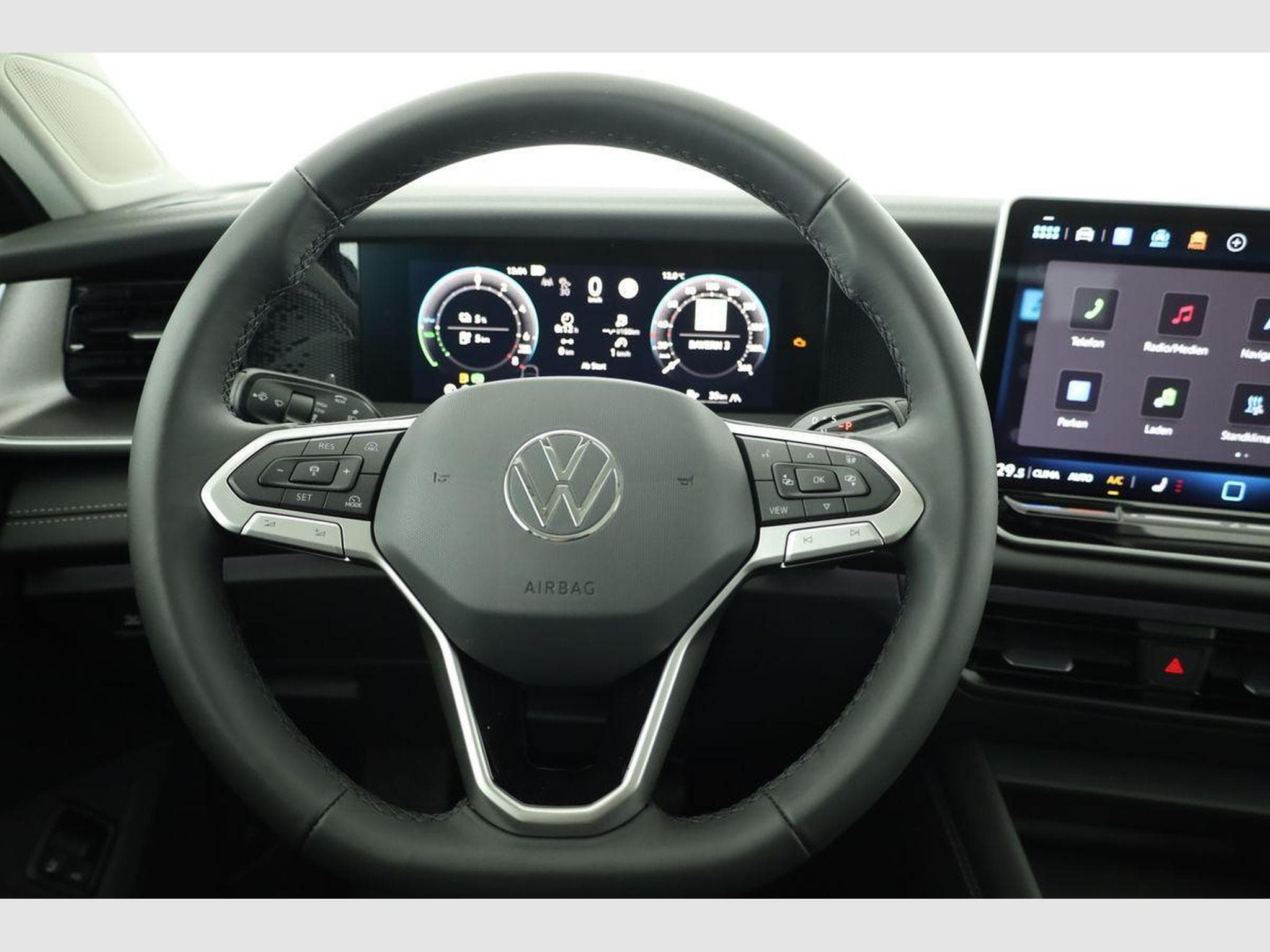 VW Tayron 1.5 TSI eHybrid 150 kW Life (2025) - Foto 5