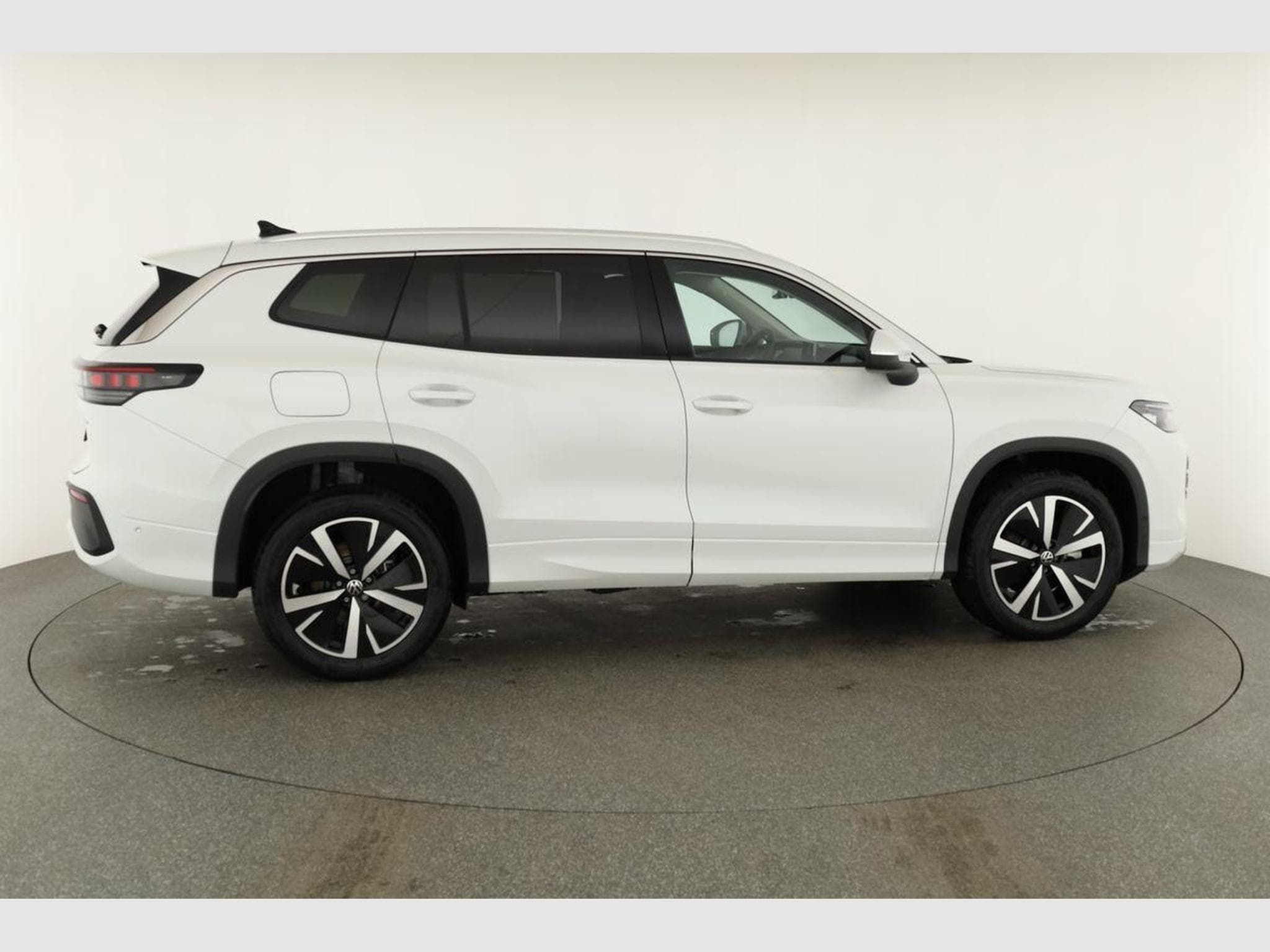 VW Tayron 1.5 TSI eHybrid 150 kW Life (2025) - Foto 23