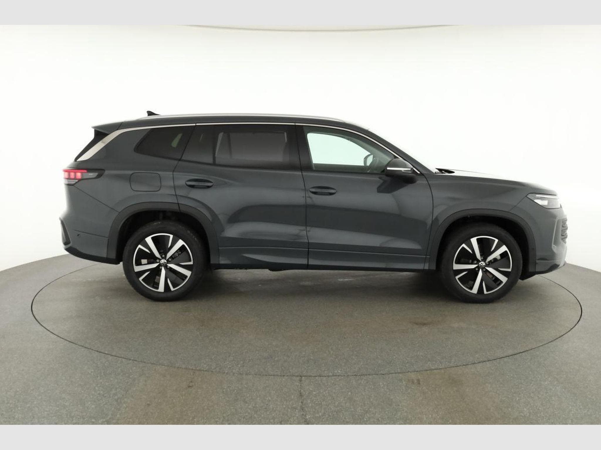 VW Tayron 1.5 TSI eHybrid 150 kW Life (2026) - Foto 23
