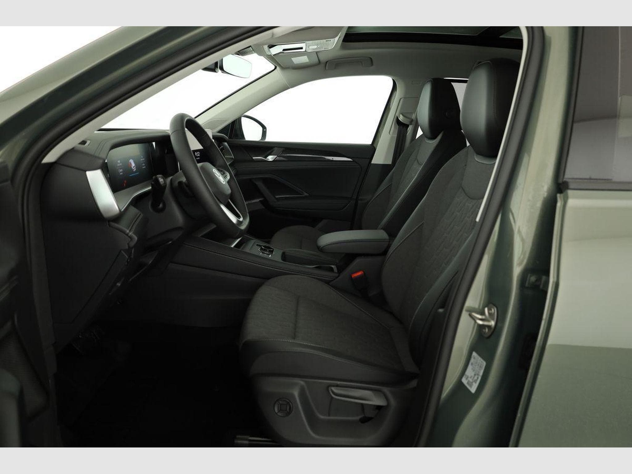 VW Tayron 1.5 TSI eHybrid 150 kW Life (2025) - Foto 9