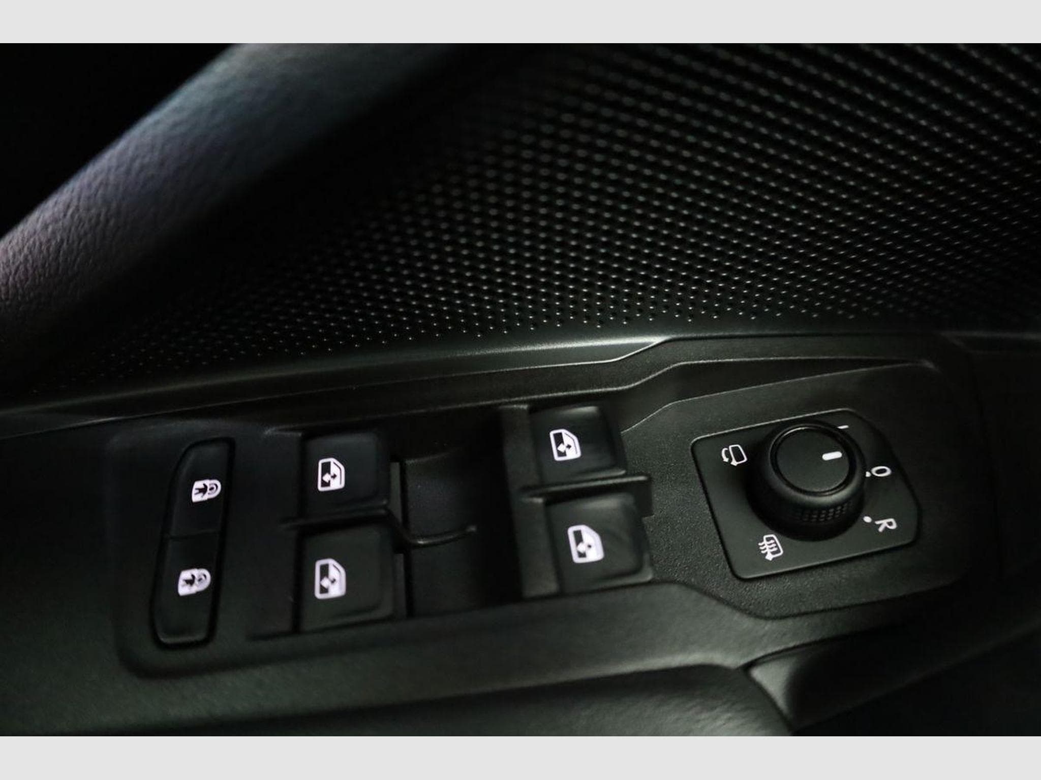 VW Tayron 1.5 TSI eHybrid 150 kW Life (2026) - Foto 7