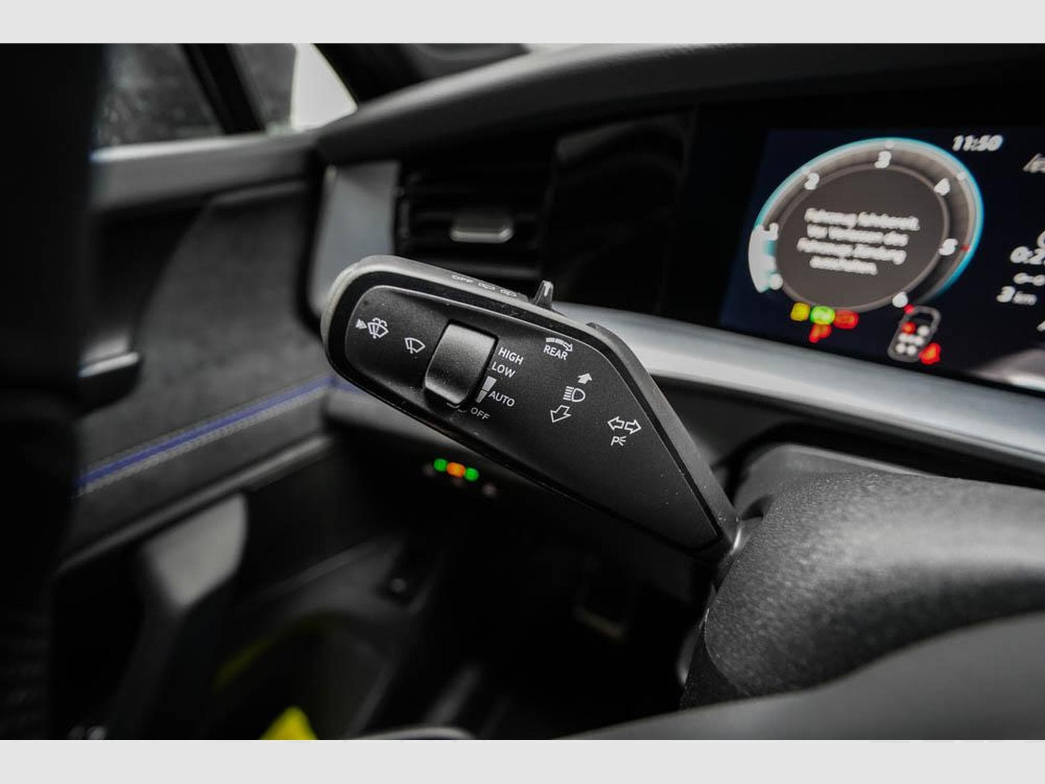 VW Tayron 2,0 TDI DSG (2026) - Photo 11