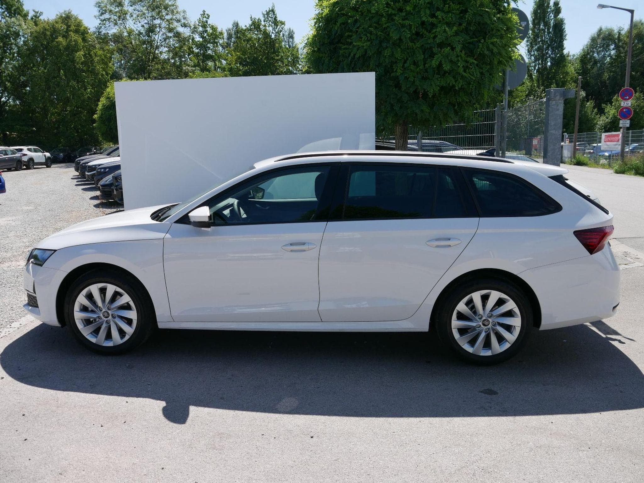 Skoda Octavia Selection (2026) - Photo 4