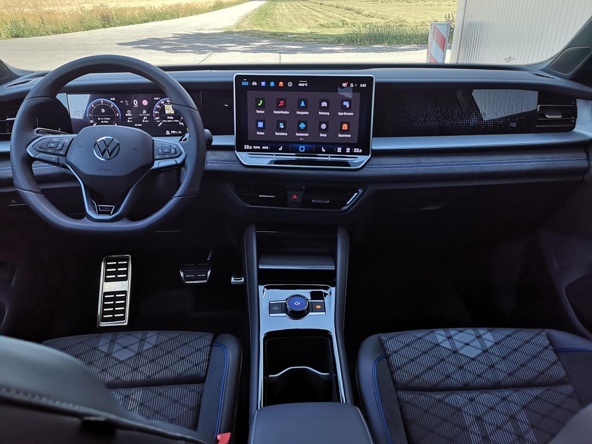 VW Tayron 2.0 TDI 142 kW 4Motion R-Line (2025) - Photo 7