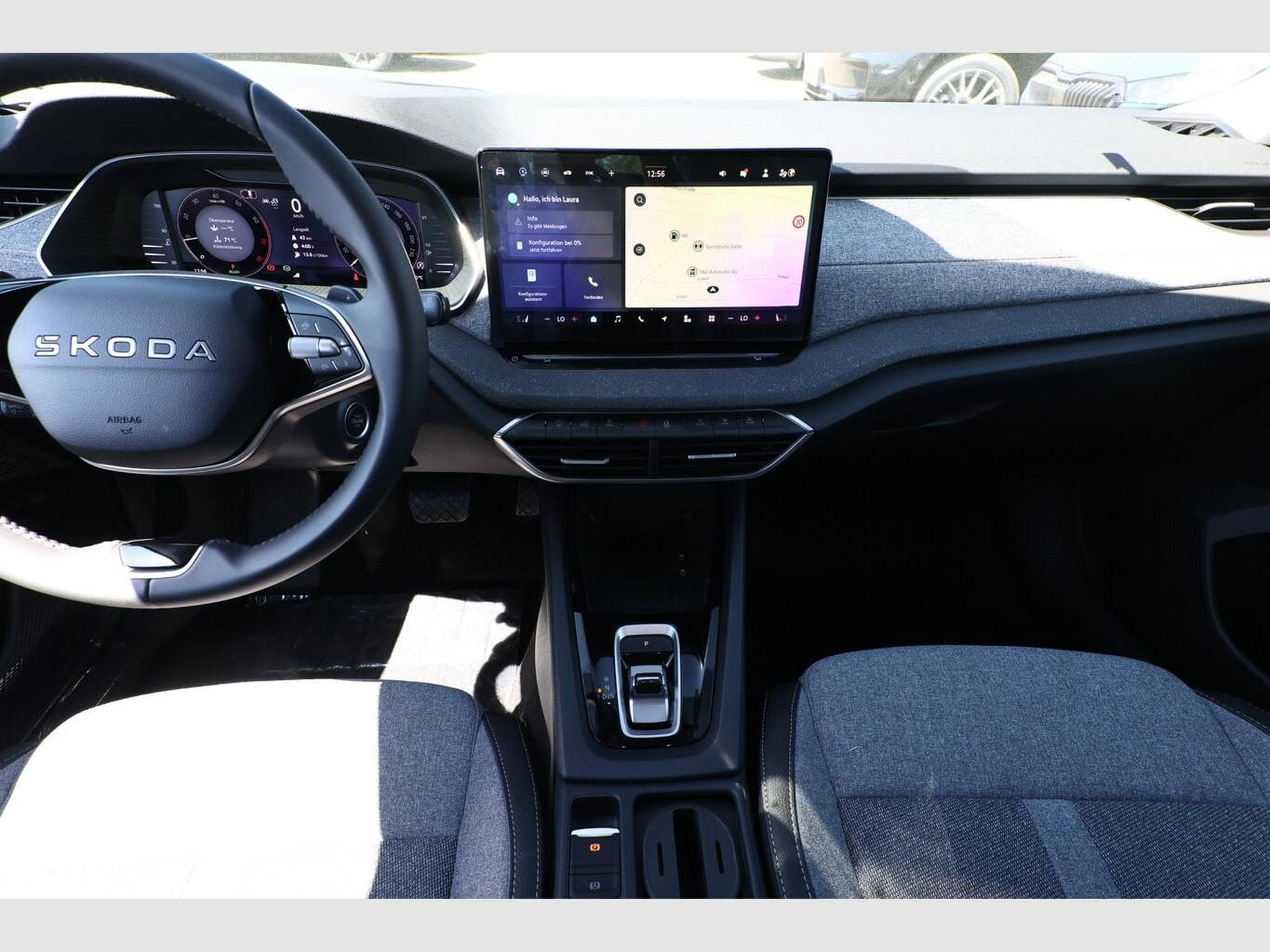 Skoda Octavia Selection (2025) - Photo 8
