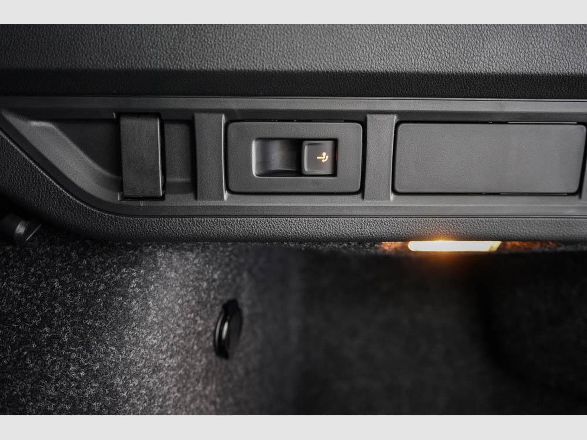 Skoda Octavia Kombi 1,5 TSI (2026) - Photo 19