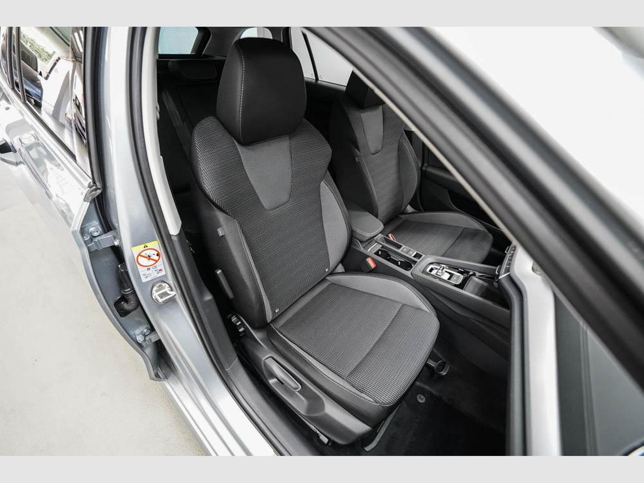 Skoda Octavia Kombi 1,5 TSI (2026) - Photo 22