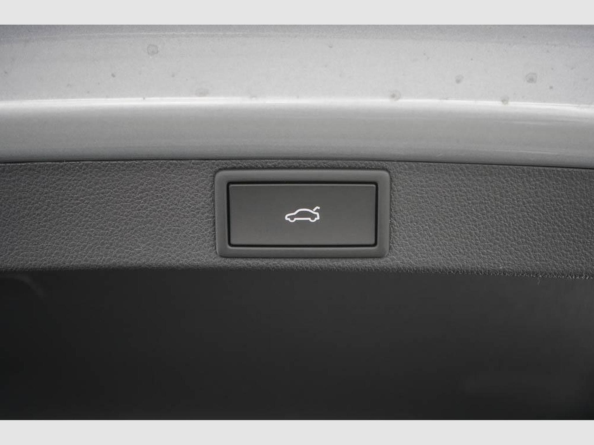 Skoda Octavia Kombi 1,5 TSI (2026) - Foto 20