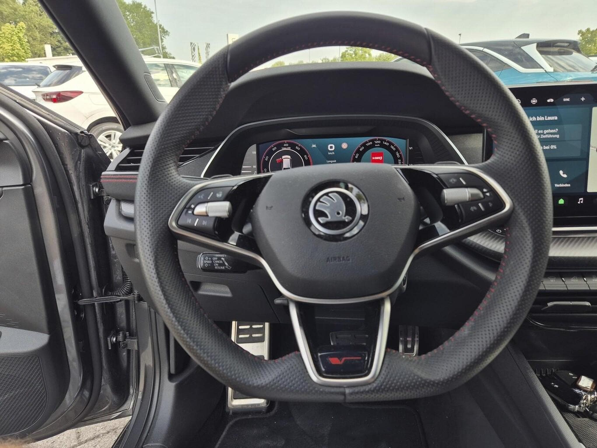 Skoda Octavia RS (2025) - Foto 7